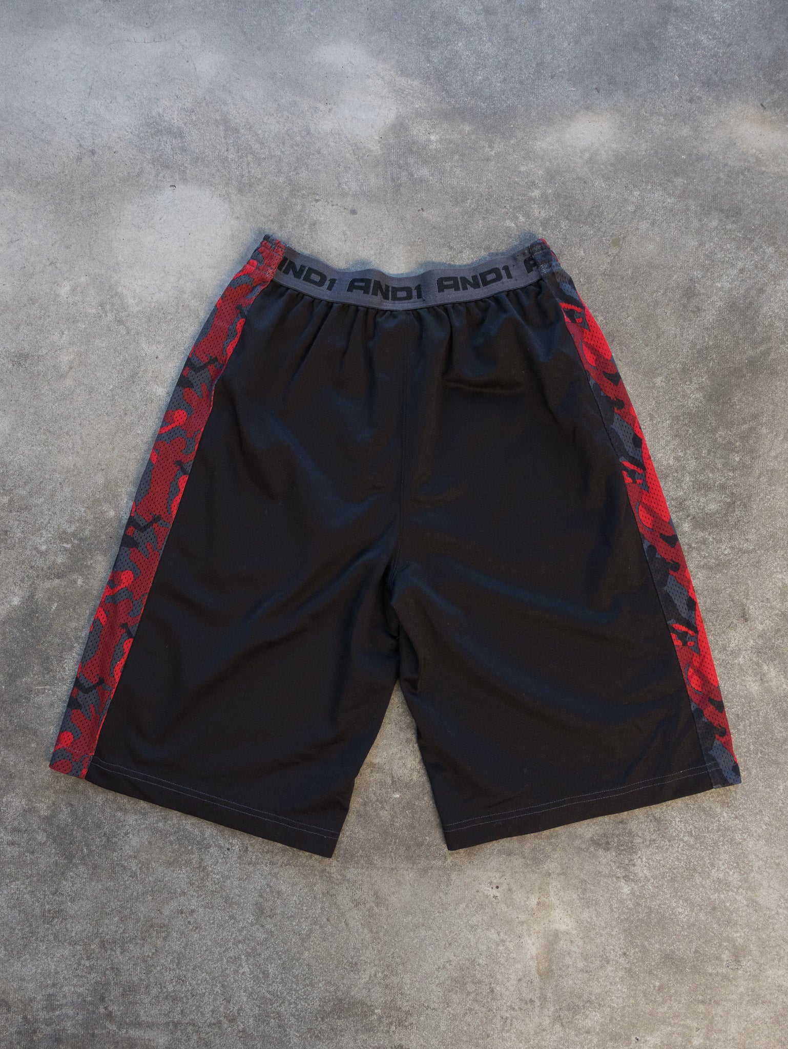 Vintage Grey AND1 Shorts (XL)