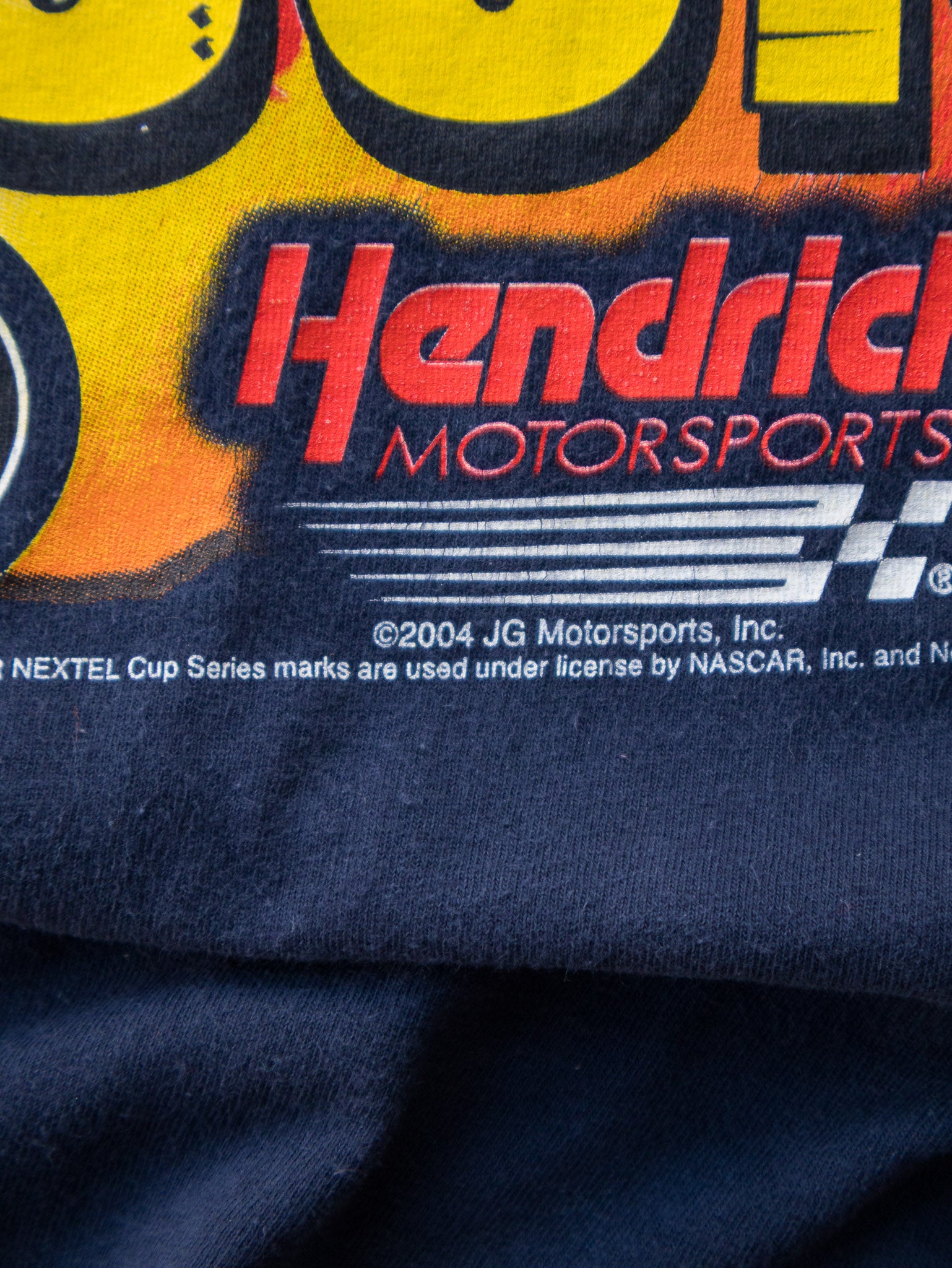 Vintage 2004 Navy NASCAR Jimmie Johnson Tee (L)