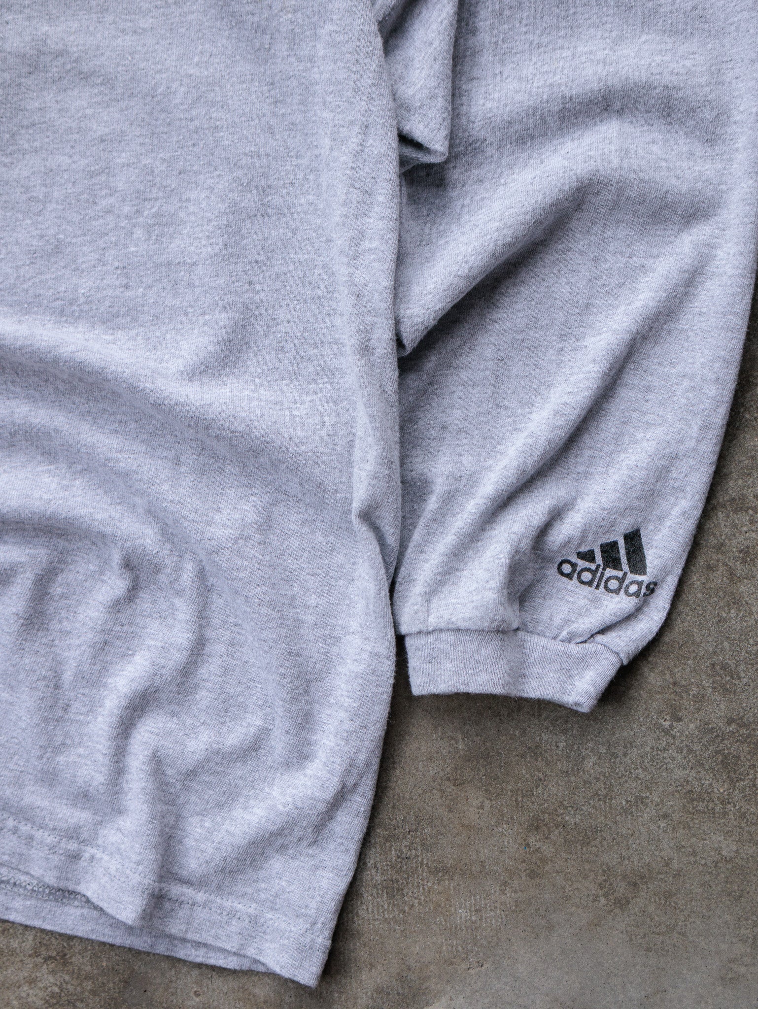 Vintage 00s Grey Adidas University of Wisconsin Long Sleeve Tee (M)