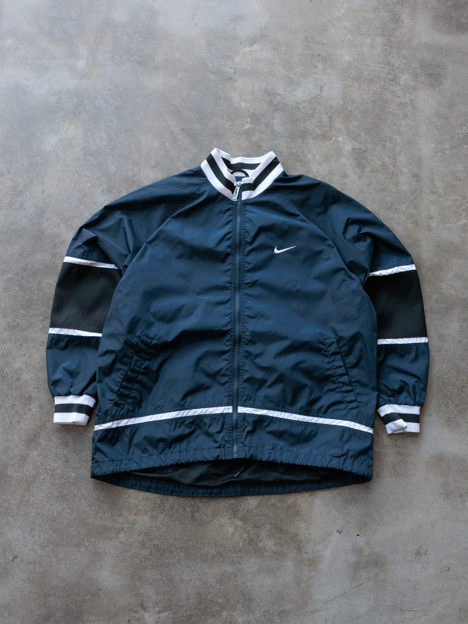 Vintage 90s Navy Nike Jacket (Women's M)