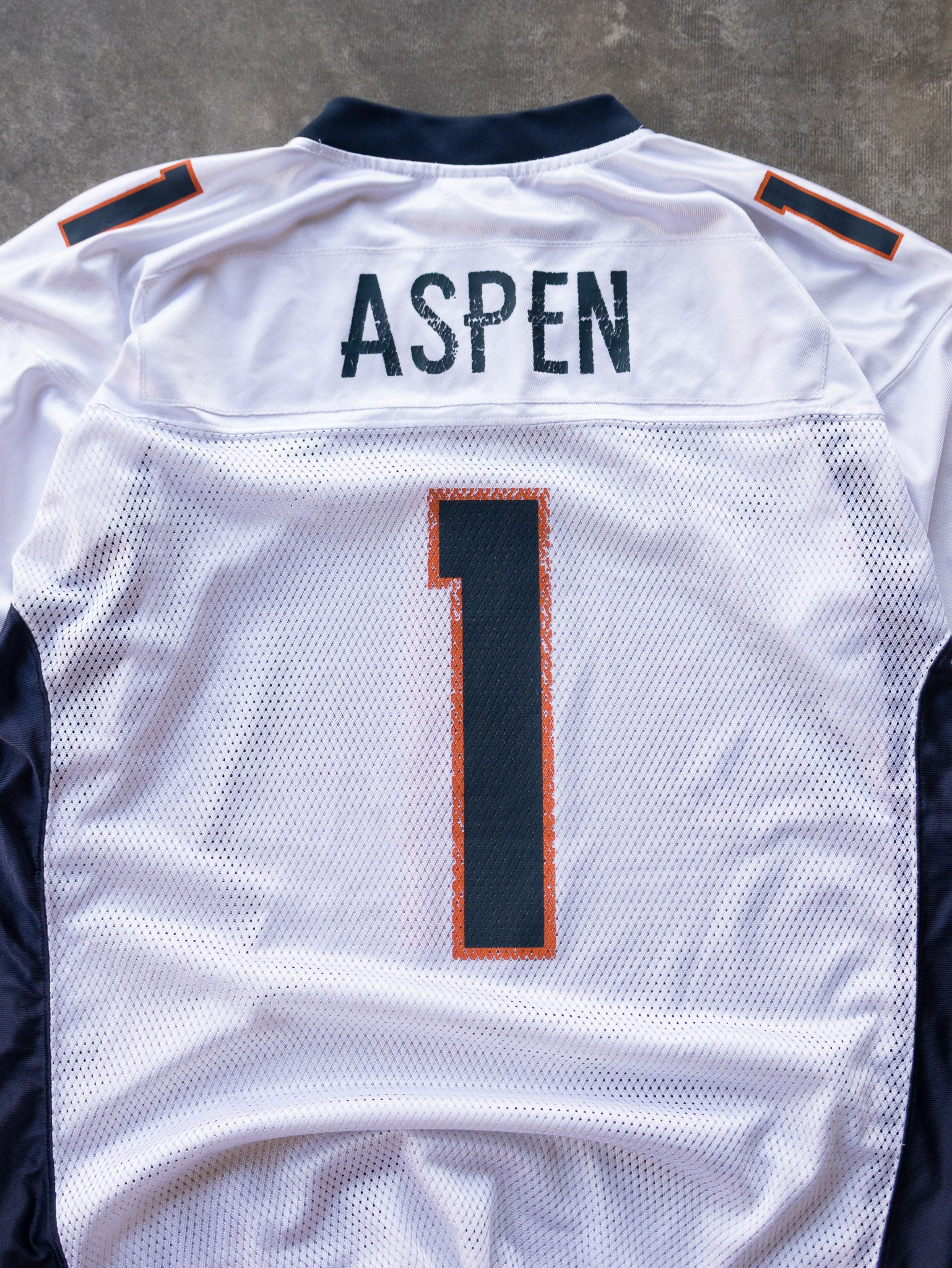 Vintage 00s Reebok Denver Broncos NFL Jersey (L)