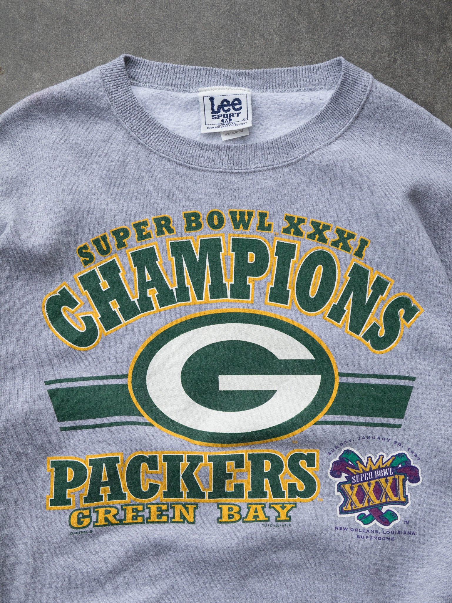 Vintage 1997 Green Bay Packers Super Bowl Sweatshirt (M)