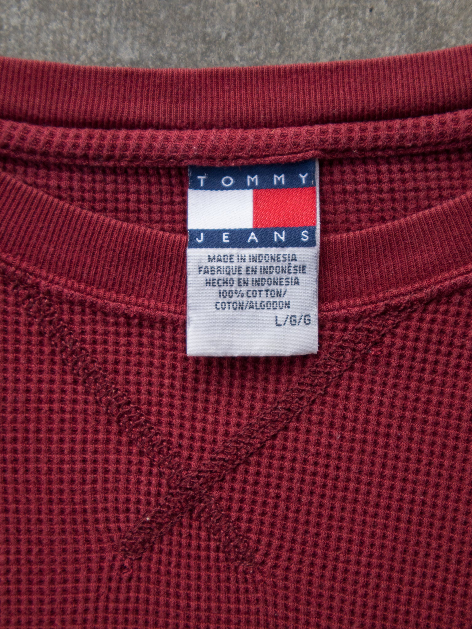 Vintage 00s Maroon Tommy Jeans Thermal Long Sleeve (L)