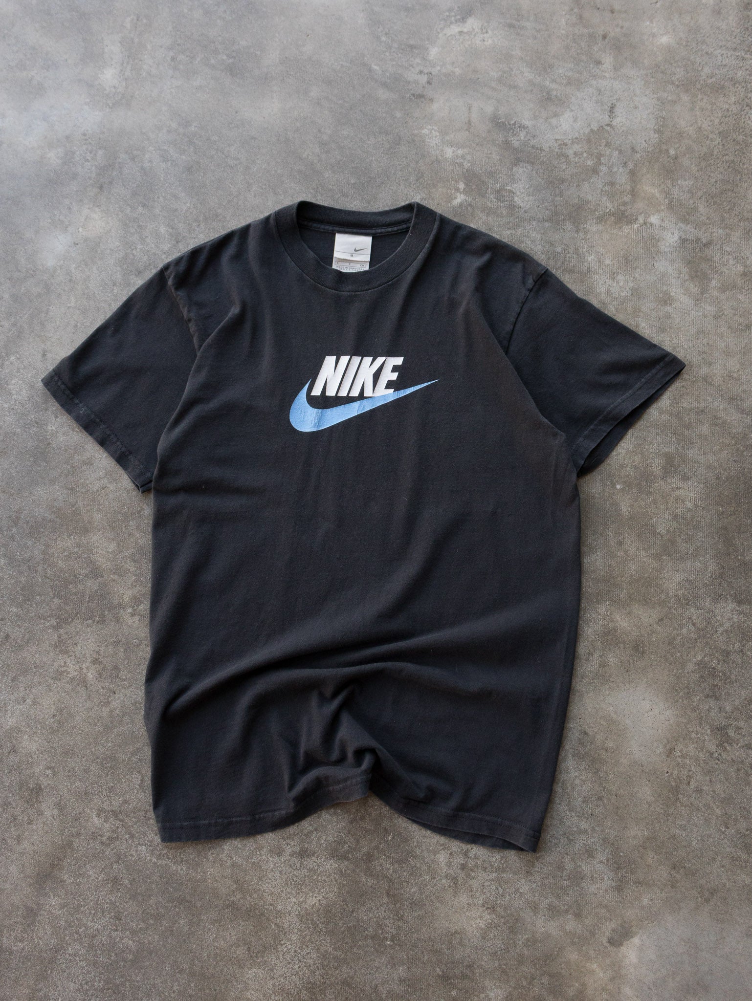 Vintage 00s Black Nike Logo Tee (S)
