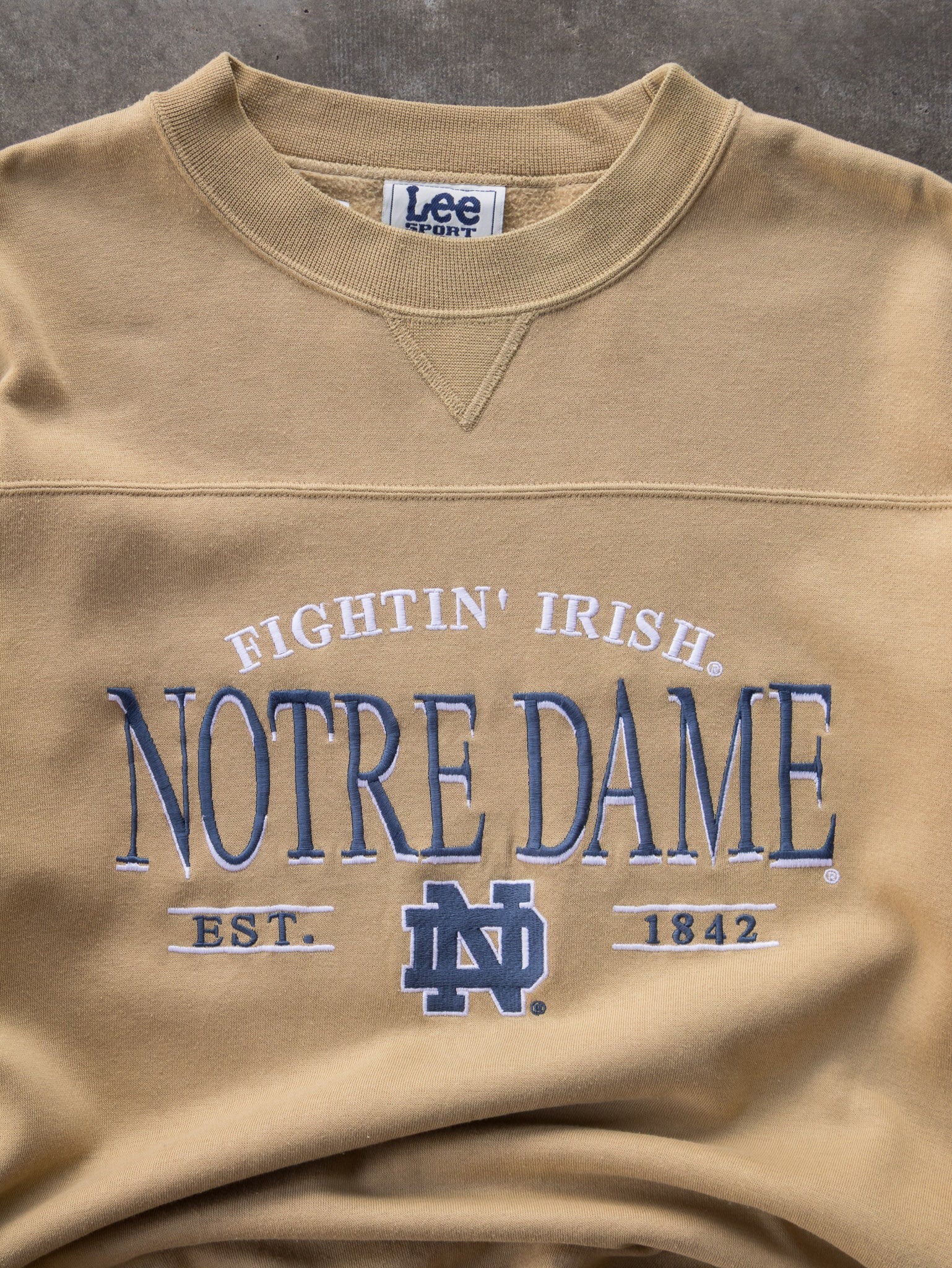 Vintage 00s Lee Sport Notre Dame Sweatshirt (M)