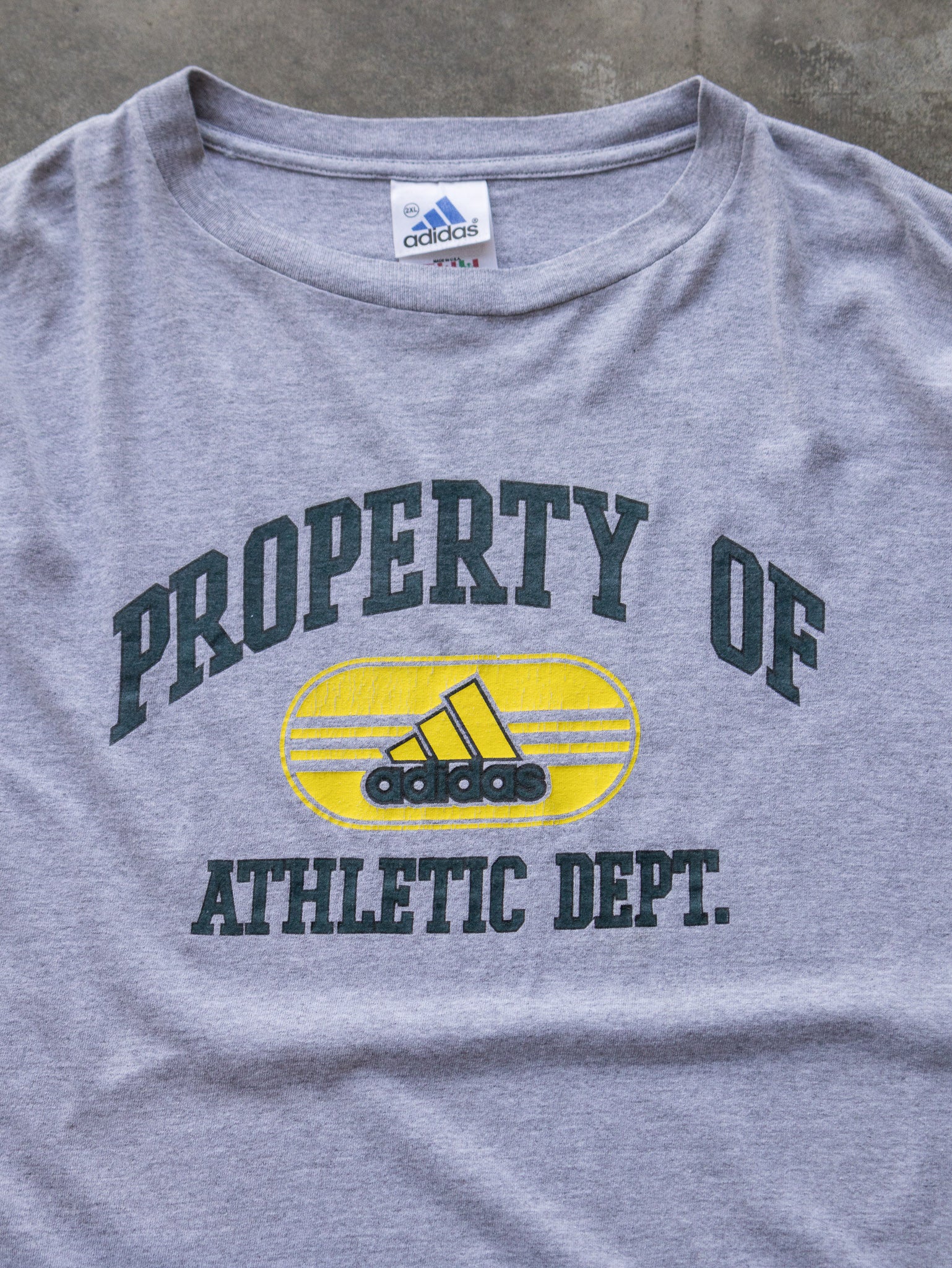 Vintage 90s Grey Adidas Graphic Tee (2XL)
