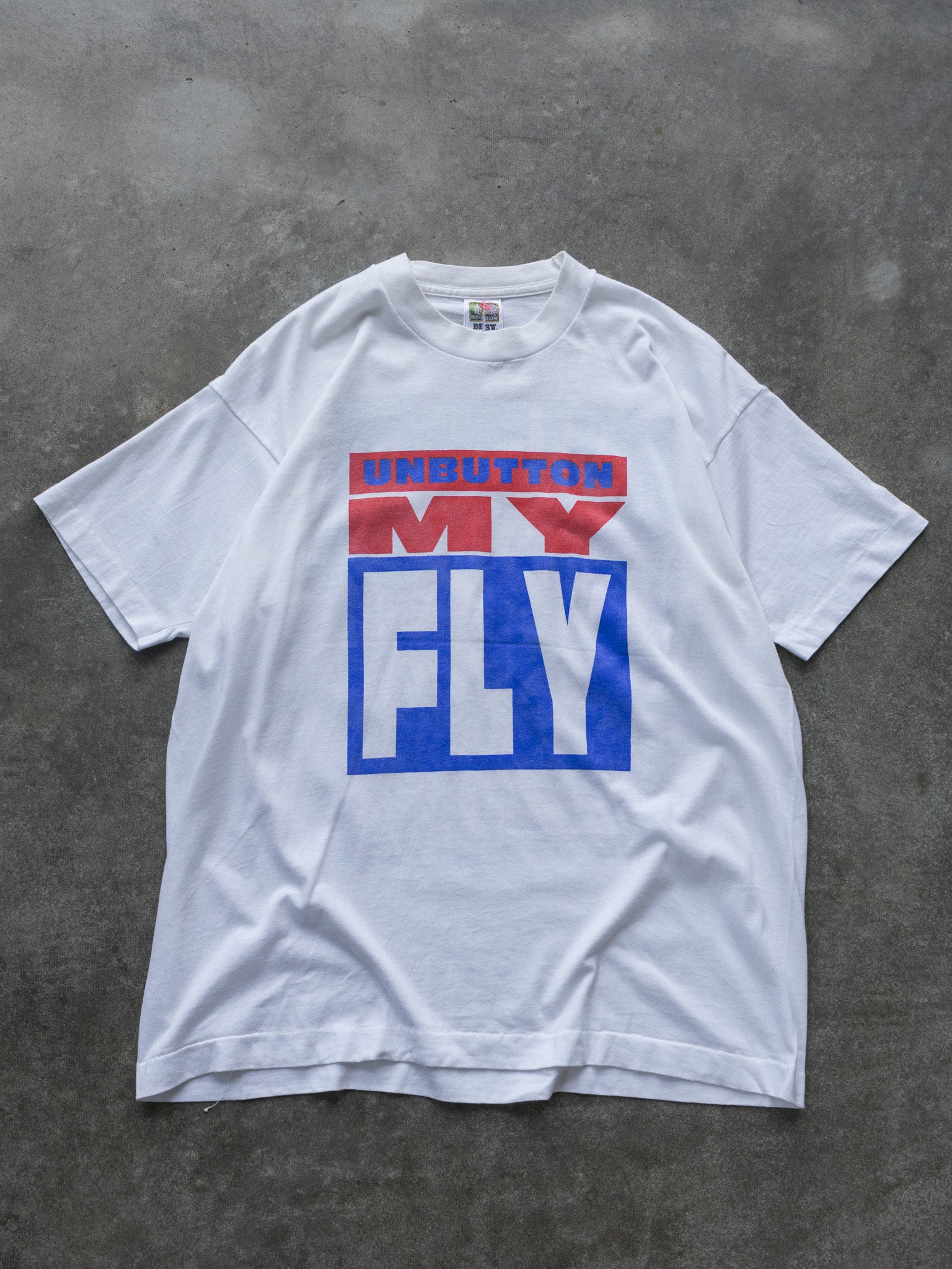 Vintage '90s White Rocky Mountain Wolves Graphic Tee (XL)