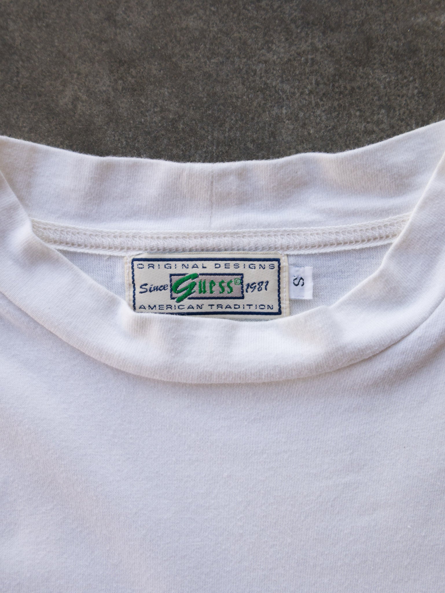 Vintage 90s Cream Guess Jeans U.S.A. Tee (S)
