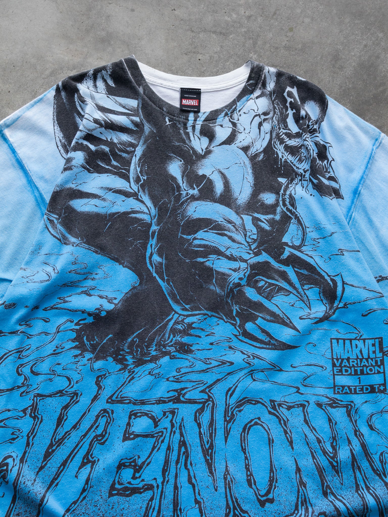 Vintage Marvel Venom All-Over Print Tee (XL)