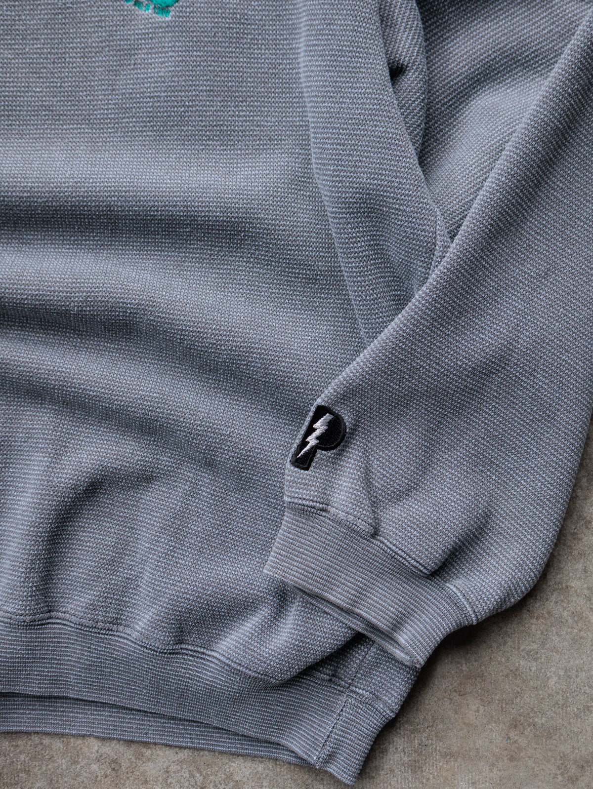 Vintage 90s Grey Seattle Mariners Sweatshirt (XL)