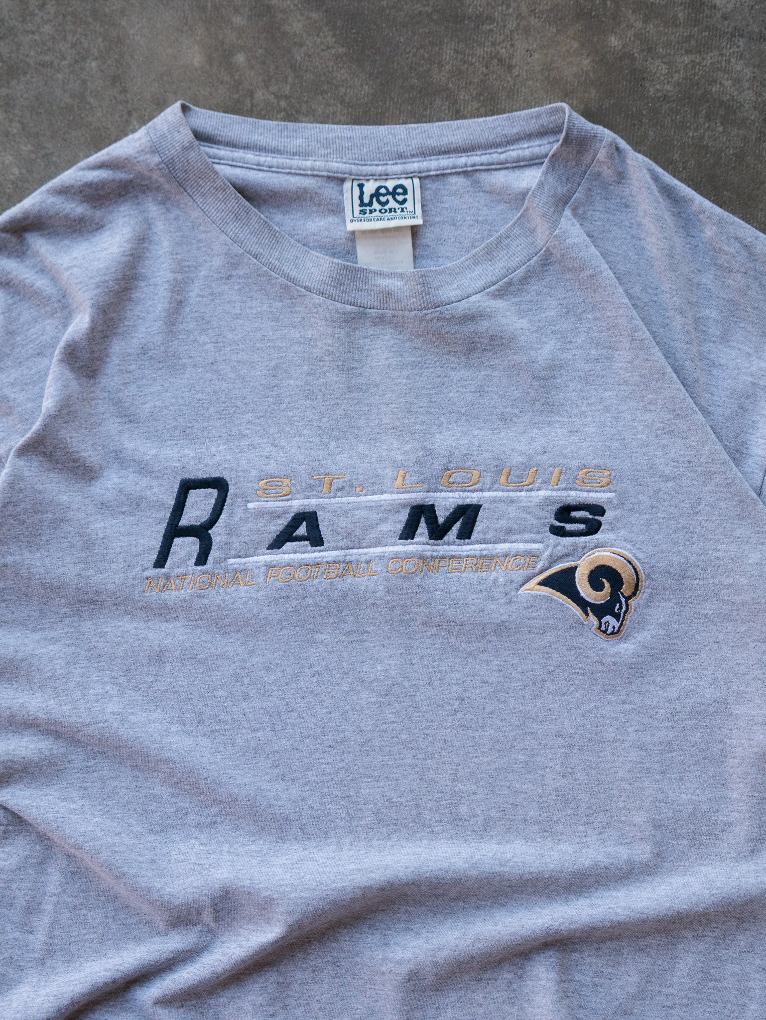 Vintage 90s Grey Lee Sport St. Louis Rams NFL Tee (L)