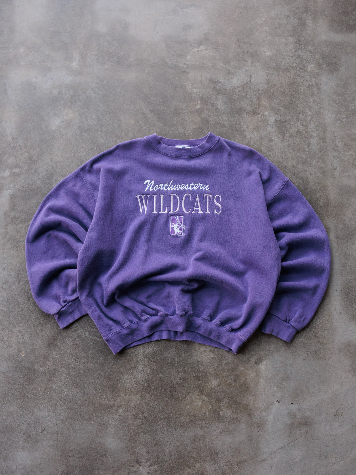 Vintage 90s Purple Northwestern Wildcats Sweatshirt (L)