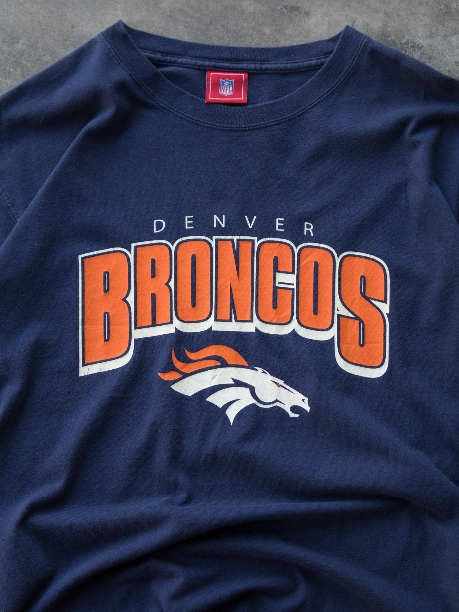 Vintage 00s Navy Denver Broncos Tee (XL)