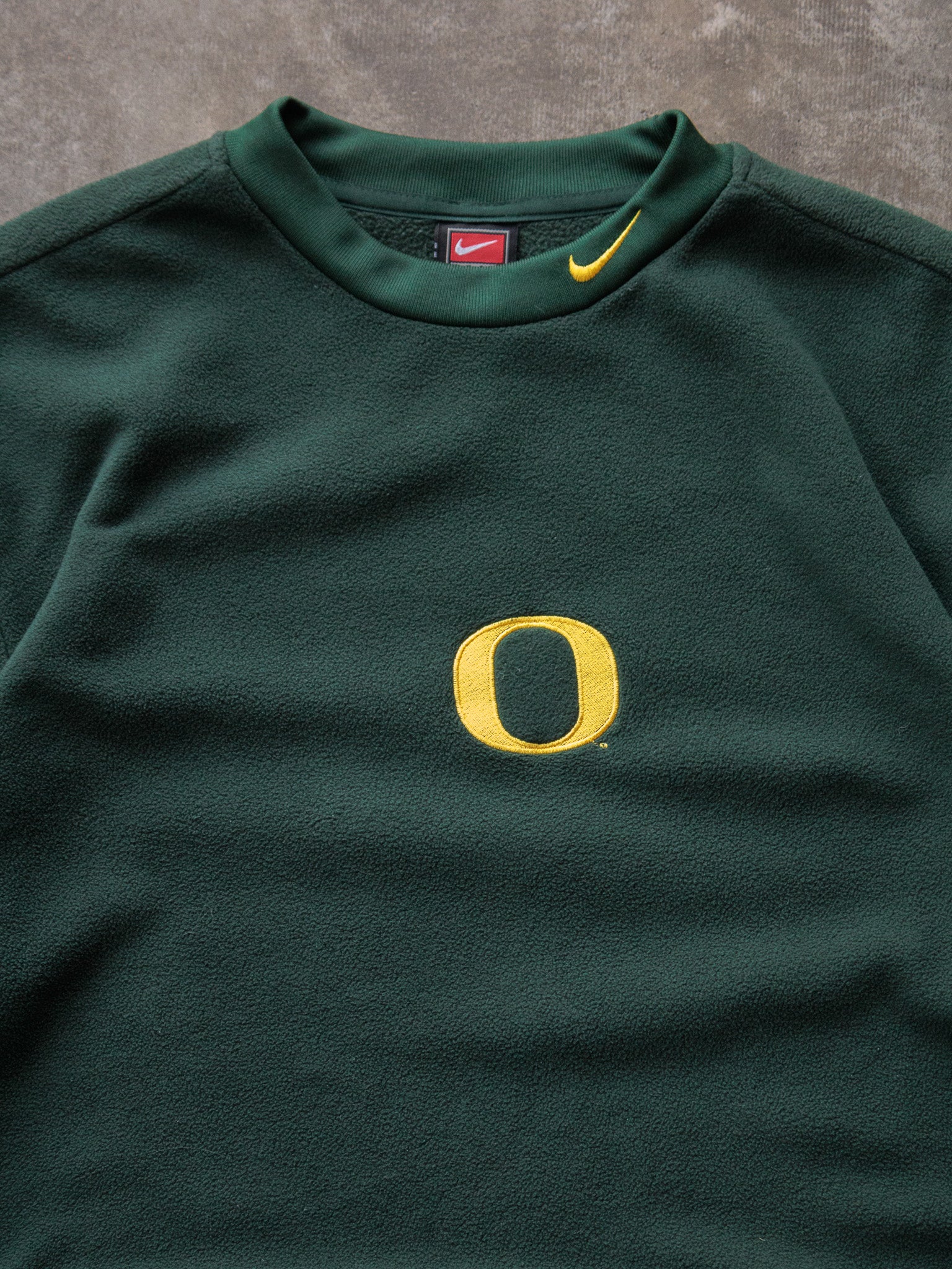 Vintage 90s Green Nike Oregon Ducks Fleece Sweatshirt (M)