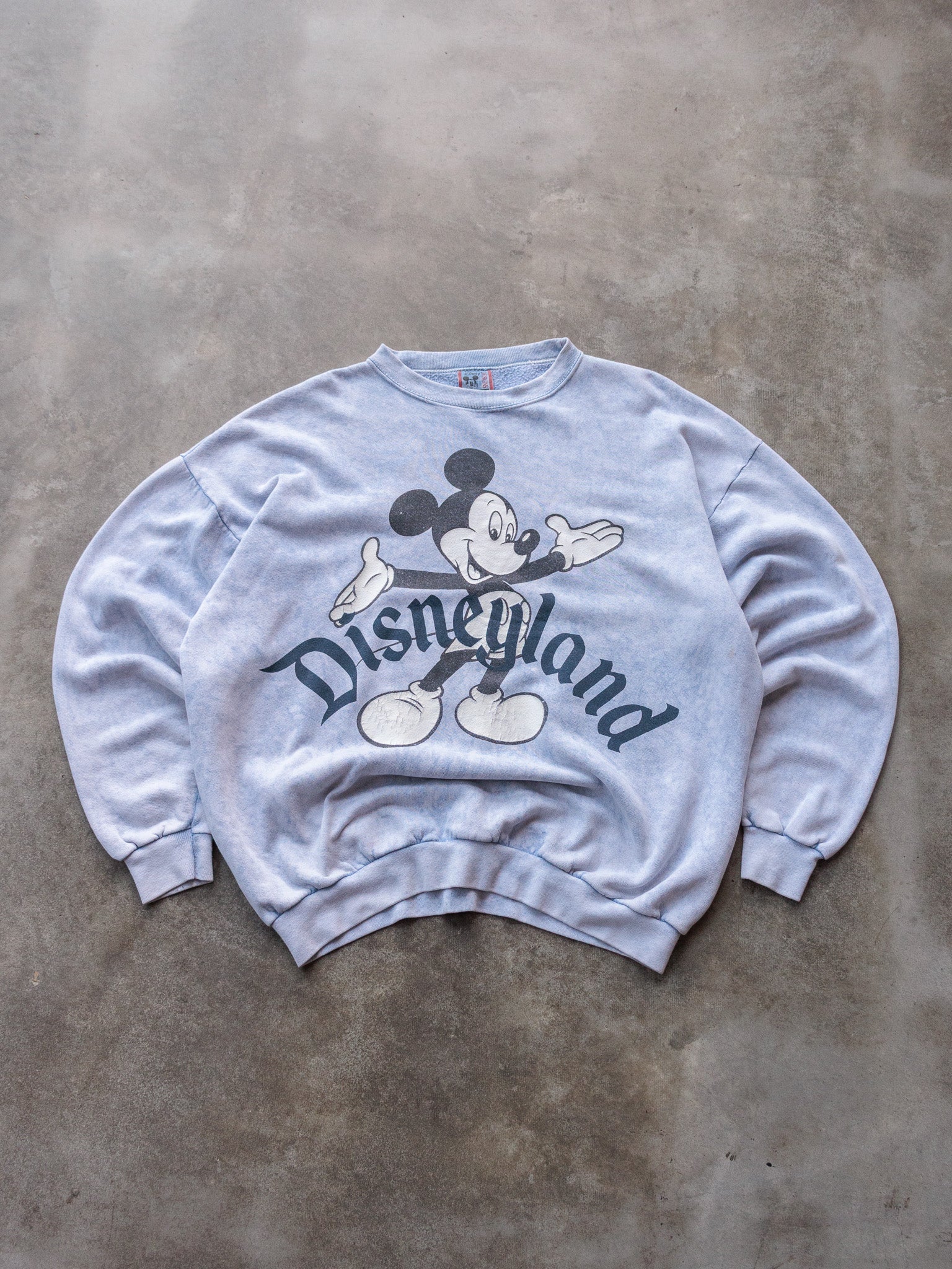 Vintage 90s Blue Disney Designs Disneyland Mickey Mouse Sweatshirt (One Size)