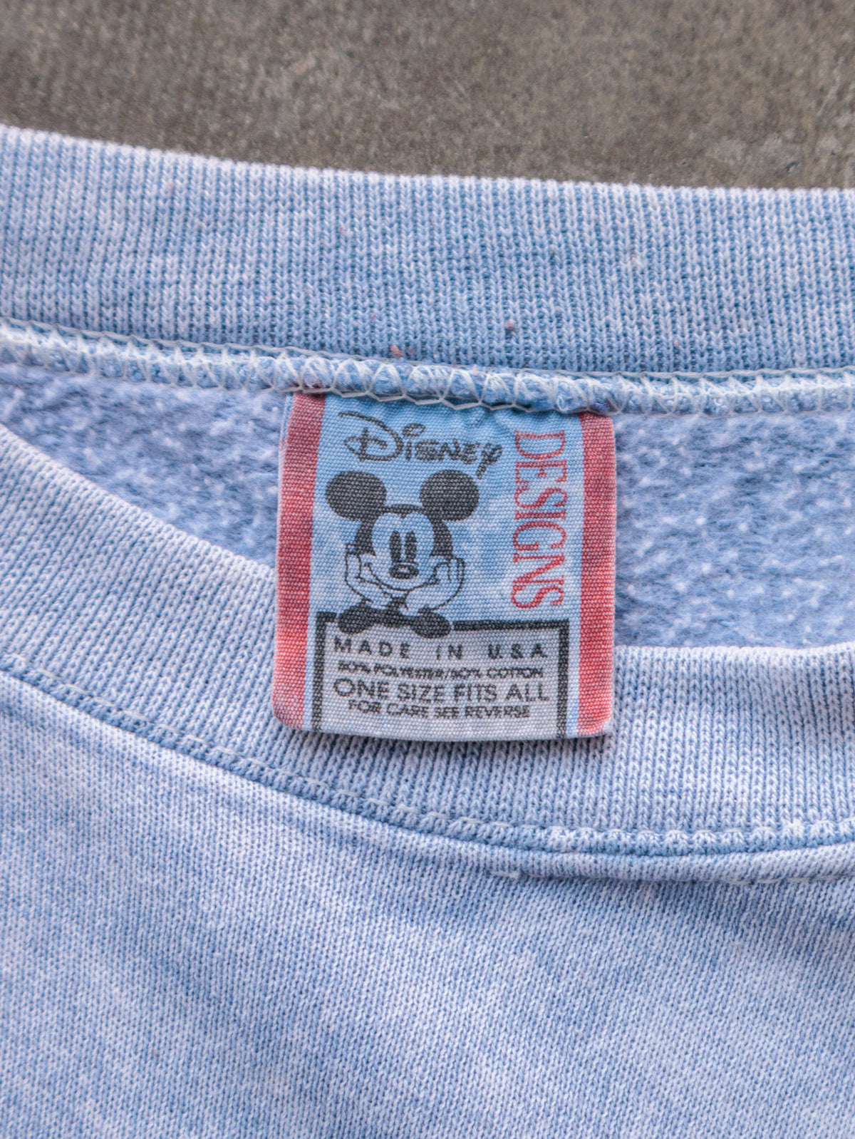 Vintage 90s Blue Disney Designs Disneyland Mickey Mouse Sweatshirt (One Size)
