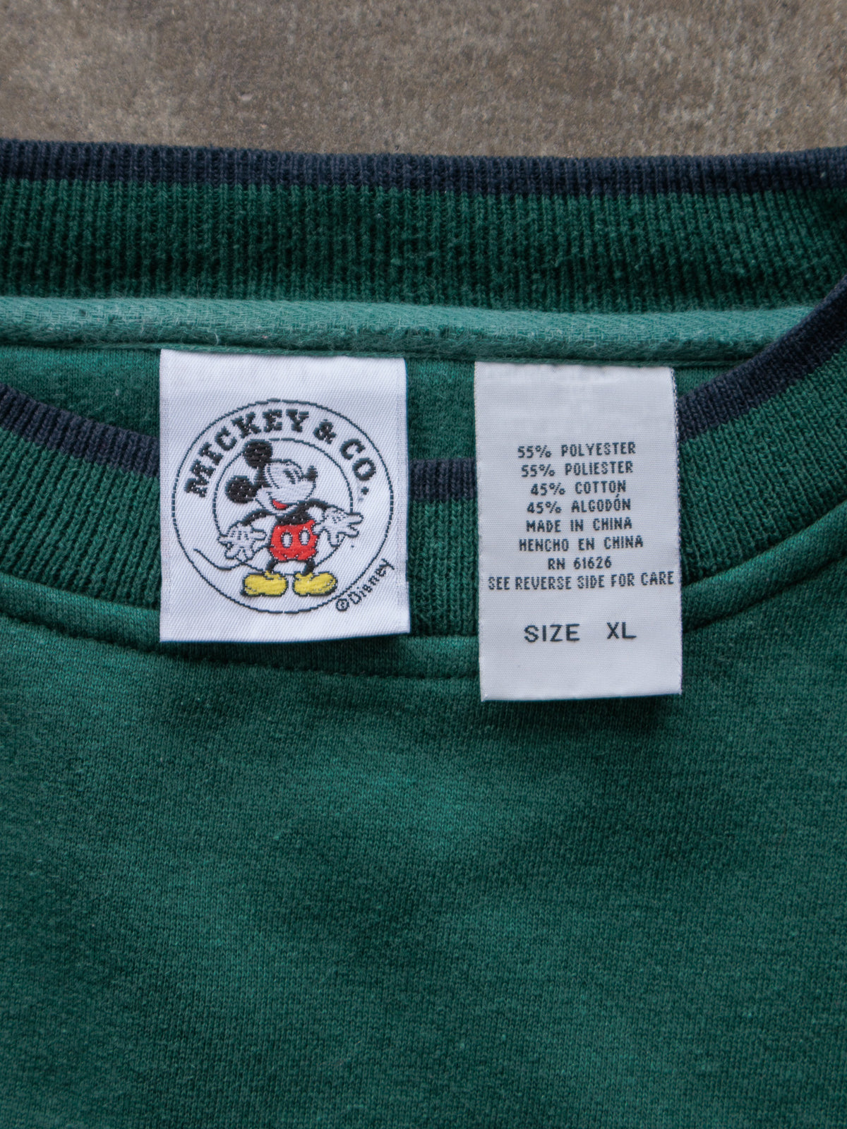 Vintage 90s Green Disney Mickey Mouse Sweatshirt (XL)