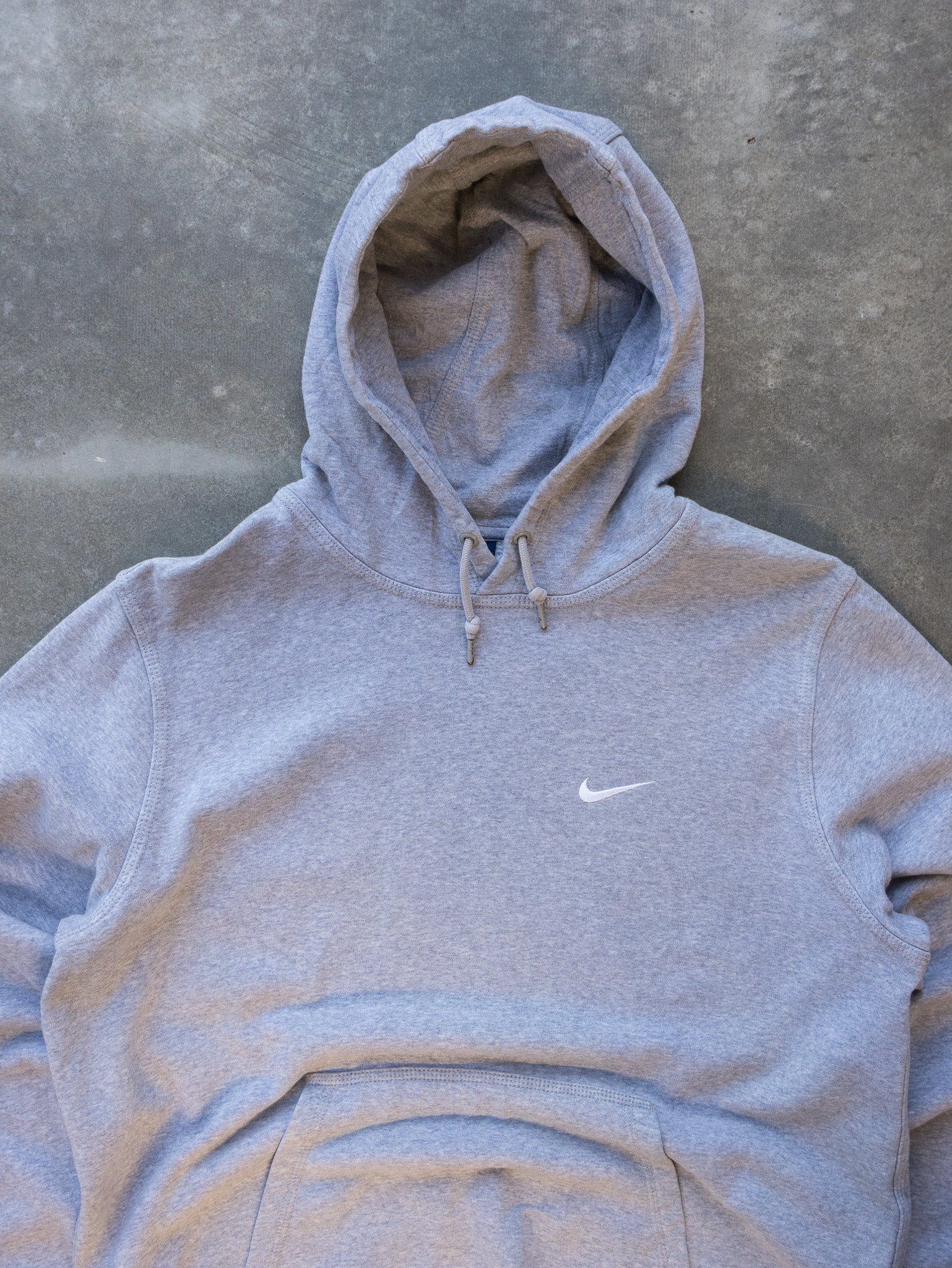 Vintage Grey Nike Hoodie (L)