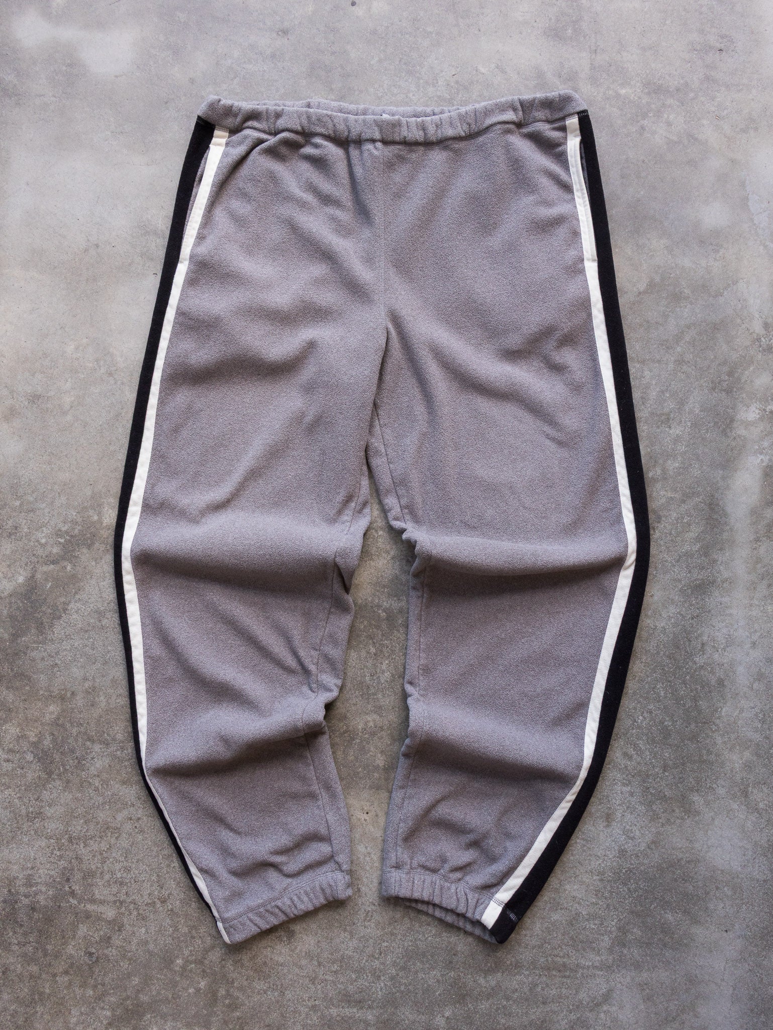 Vintage Grey Nautica Fleece Track Pants (2XL)