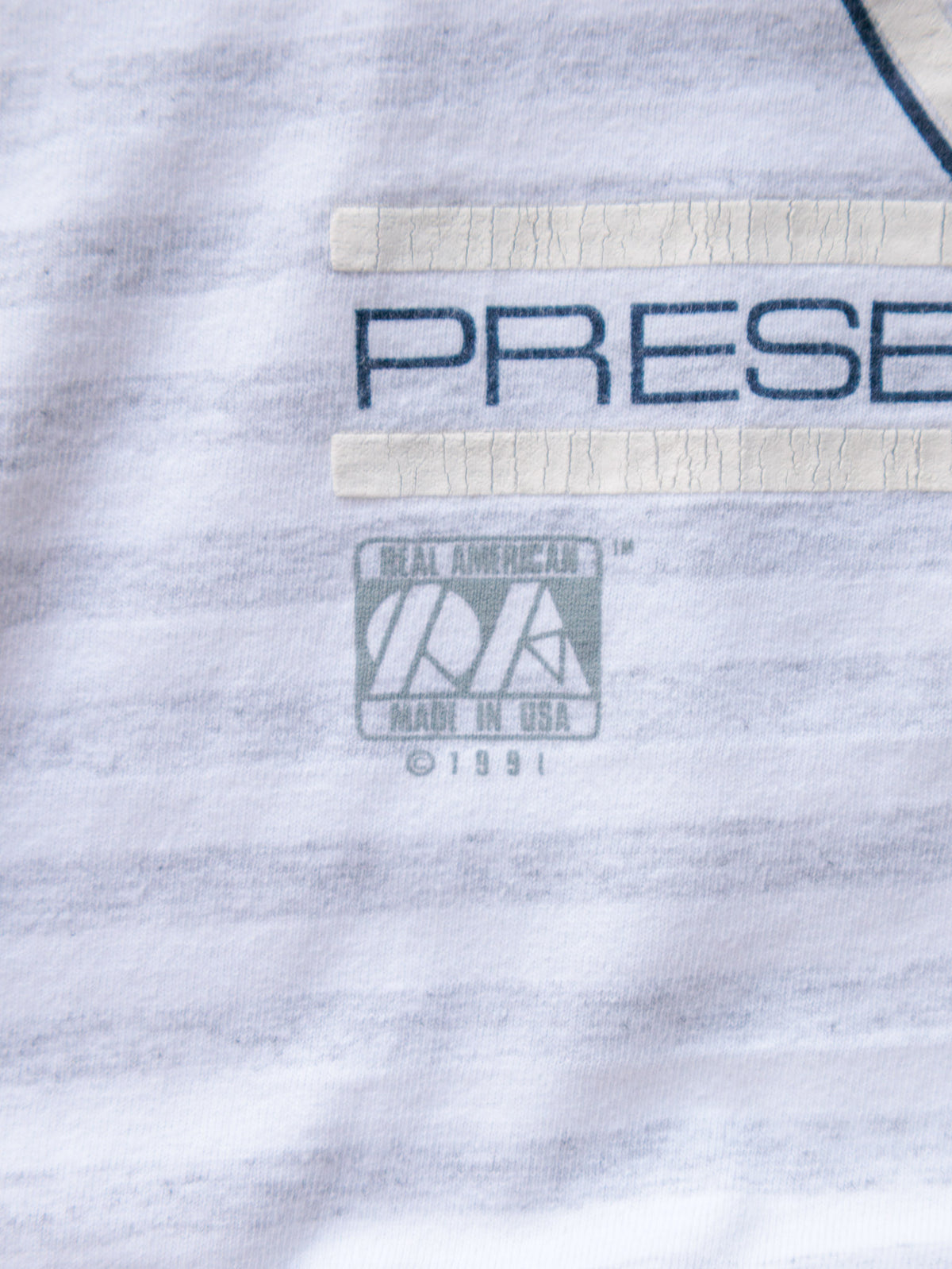Vintage 1991 White Minnesota Wolf Tee (XL)