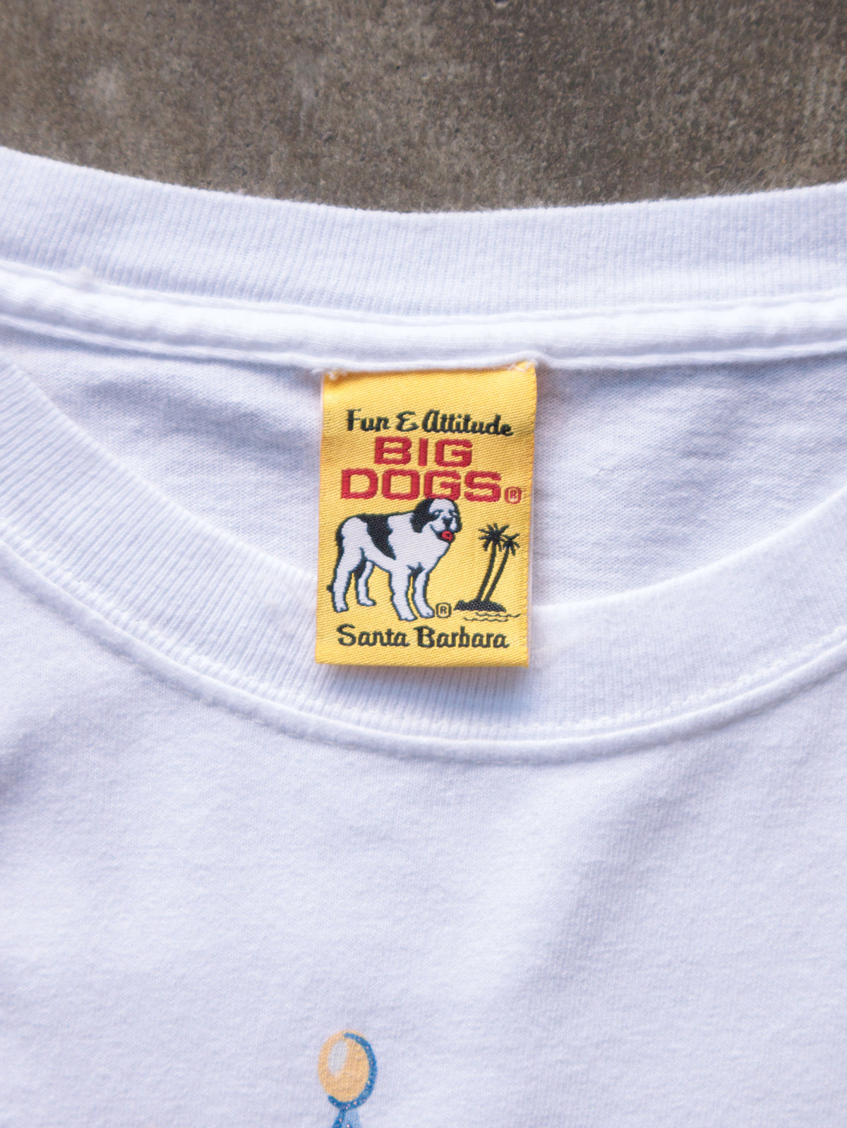 Vintage 2003 White Big Dogs Queen Of The Freakin' Universe Slogan Tee (-)