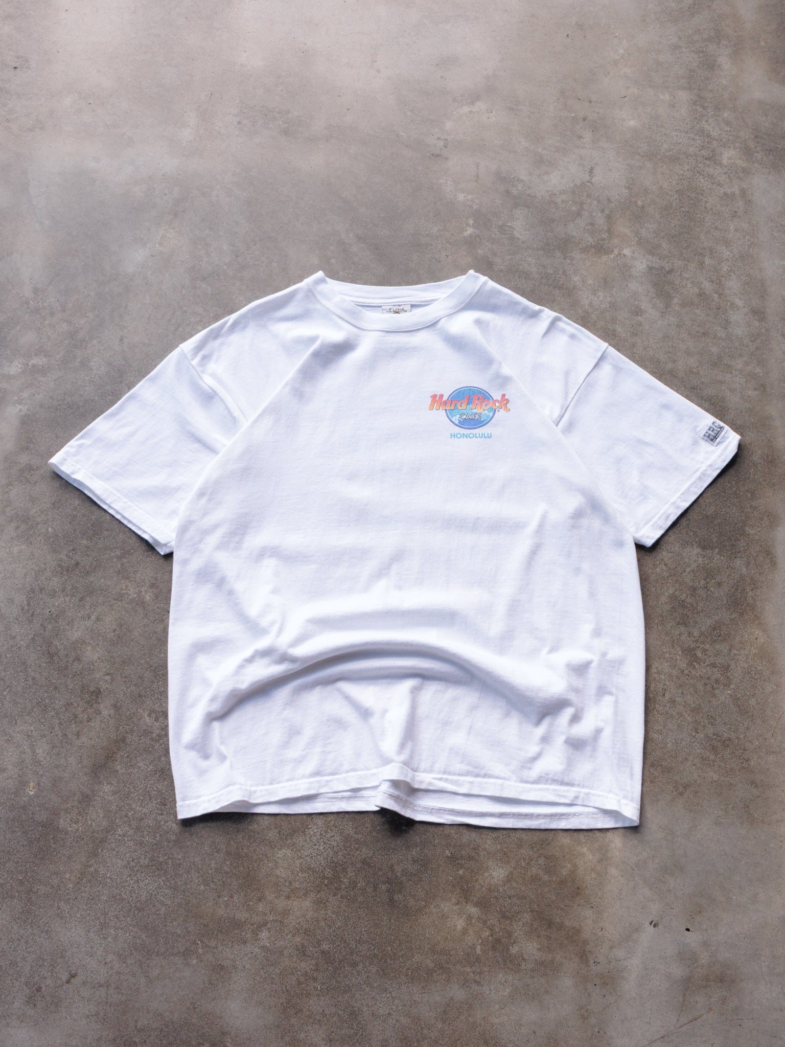 Vintage 90s White Hard Rock Cafe Honolulu Tee (XL)