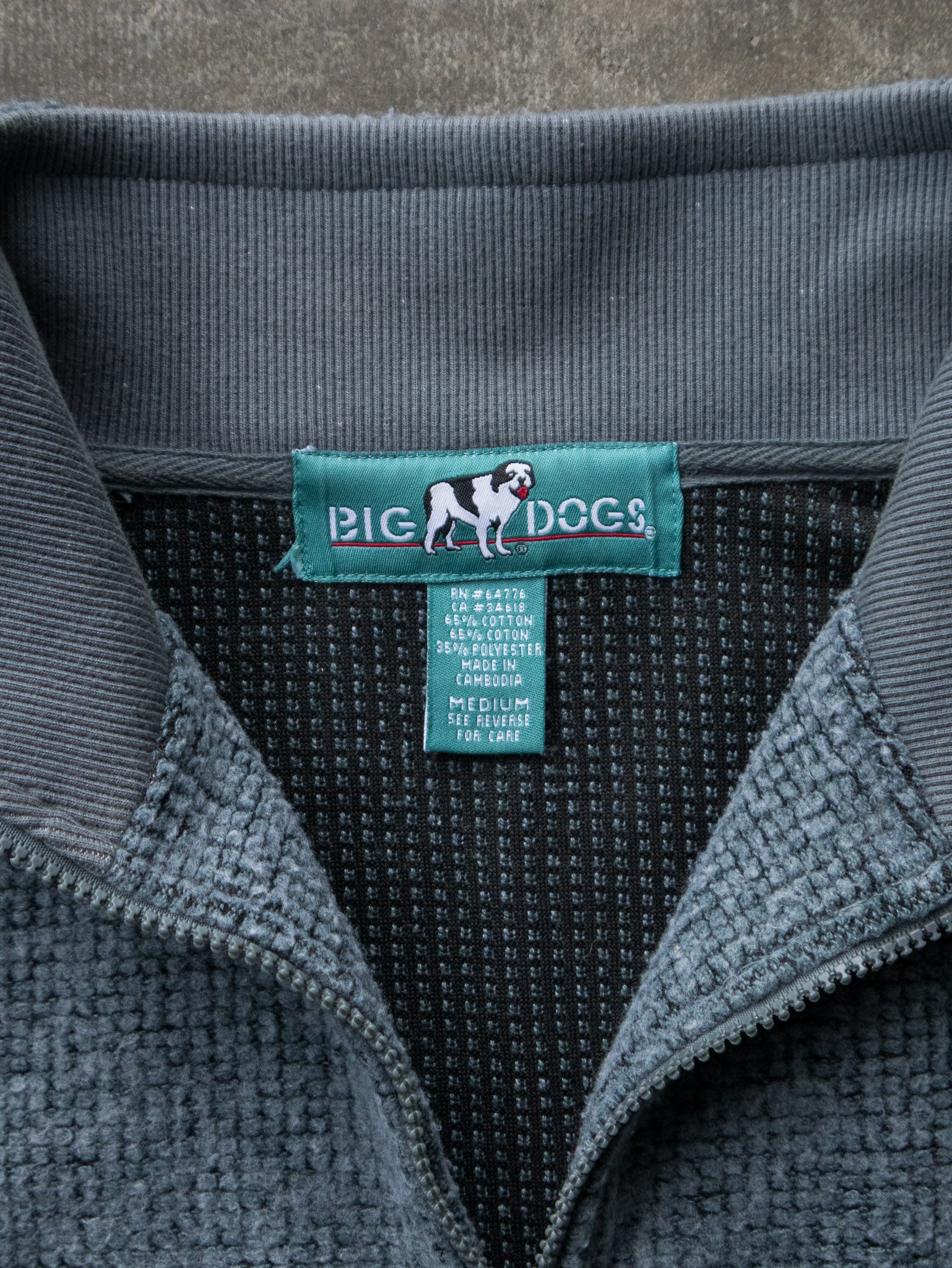 Vintage 00s Big Dogs Quarter Zip Waffle Sweatshirt (M)