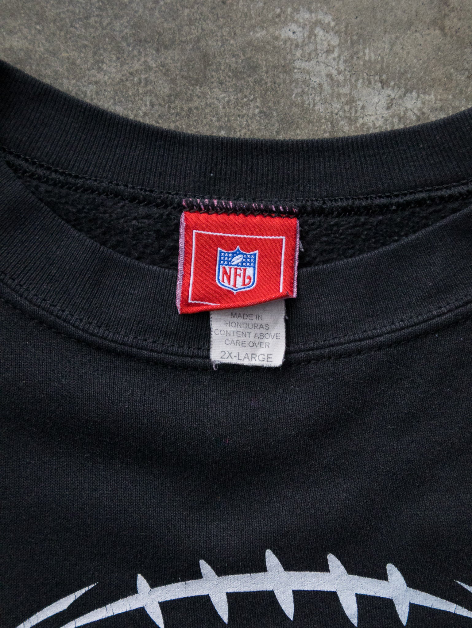 Vintage 00s Black Raiders Sweatshirt (2XL)