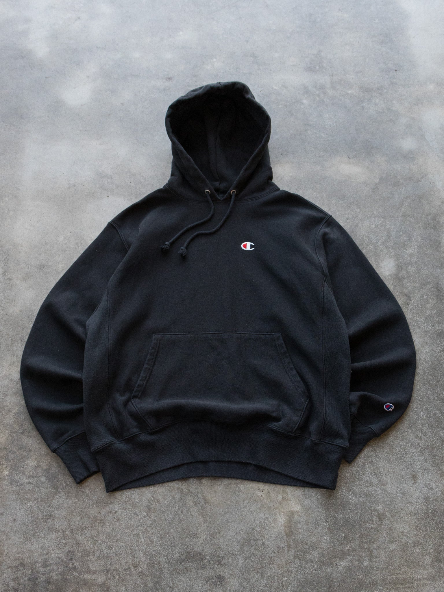 Vintage Black Champion Reverse Weave Hoodie (L)