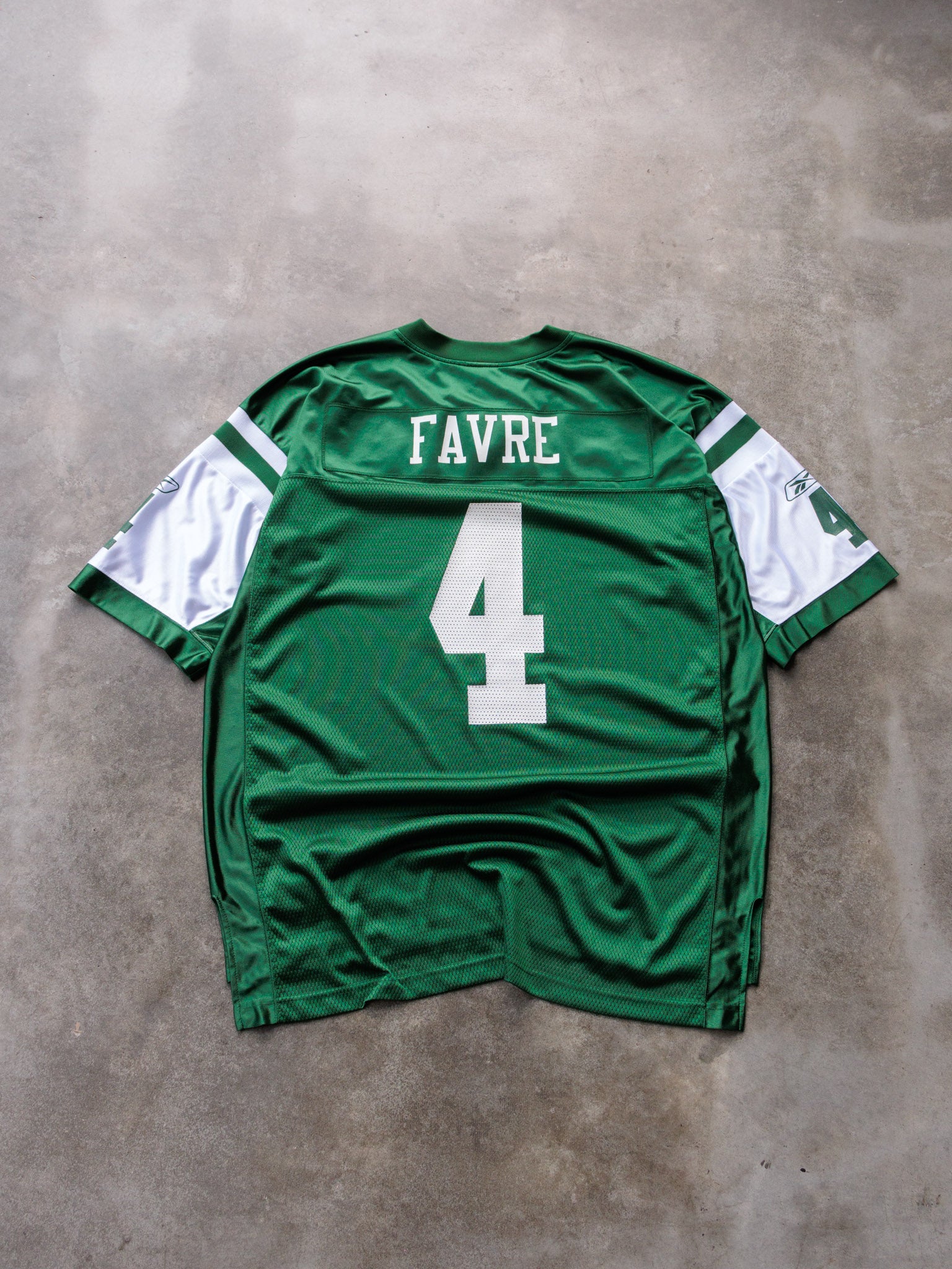 Vintage 00s Green Reebok New York Jets Favre Jersey (XL)
