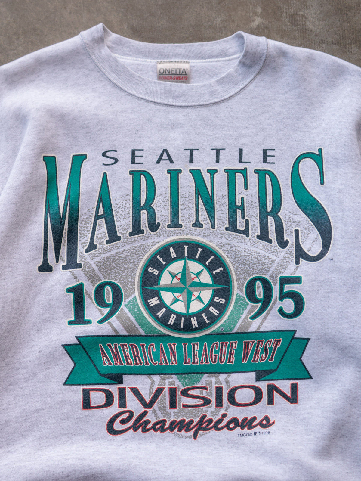 Vintage 1995 Grey Seattle Mariners Sweatshirt (L)