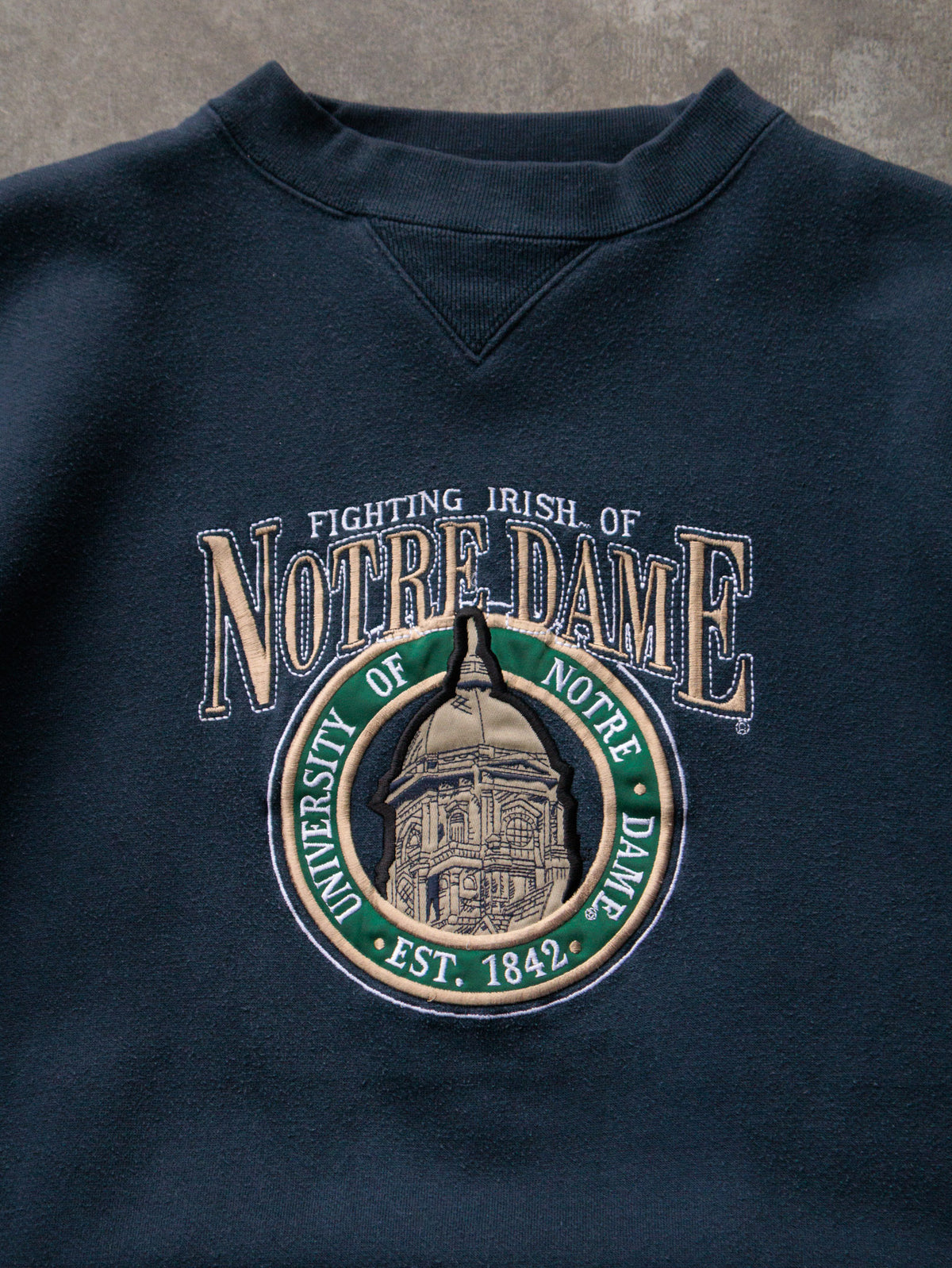Vintage 00s Navy Notre Dame Fighting Irish Sweatshirt (2XL)