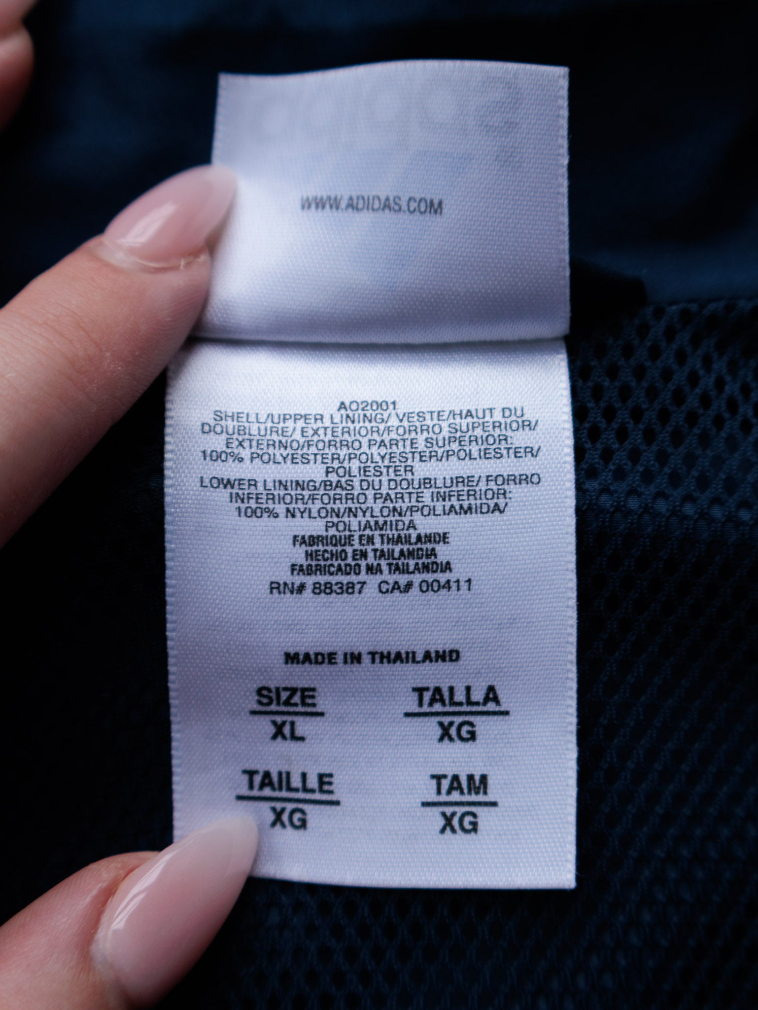 Vintage 00s Navy Adidas Windbreaker (XL)