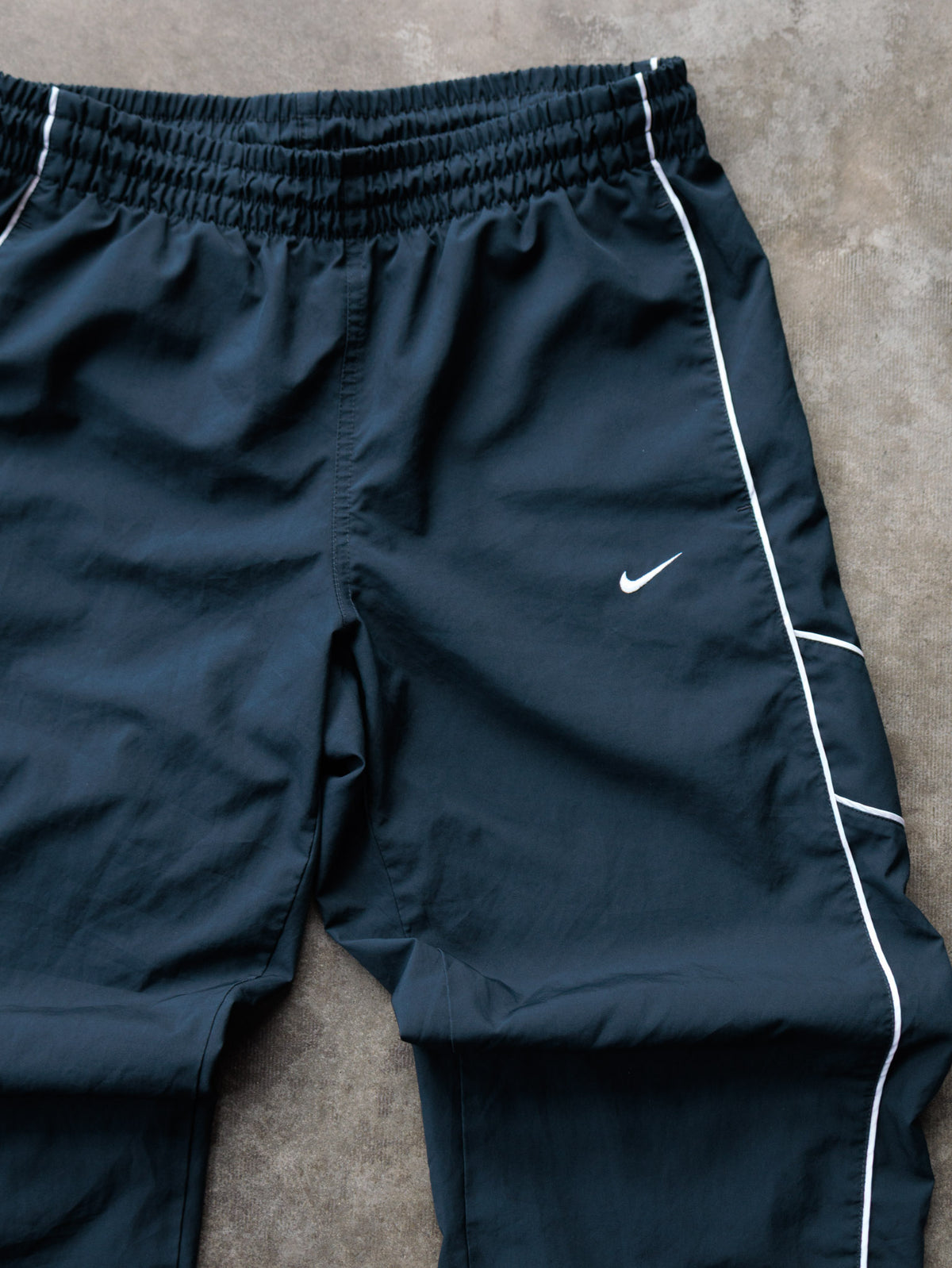 Vintage 00s Black Nike Track Pants (M)