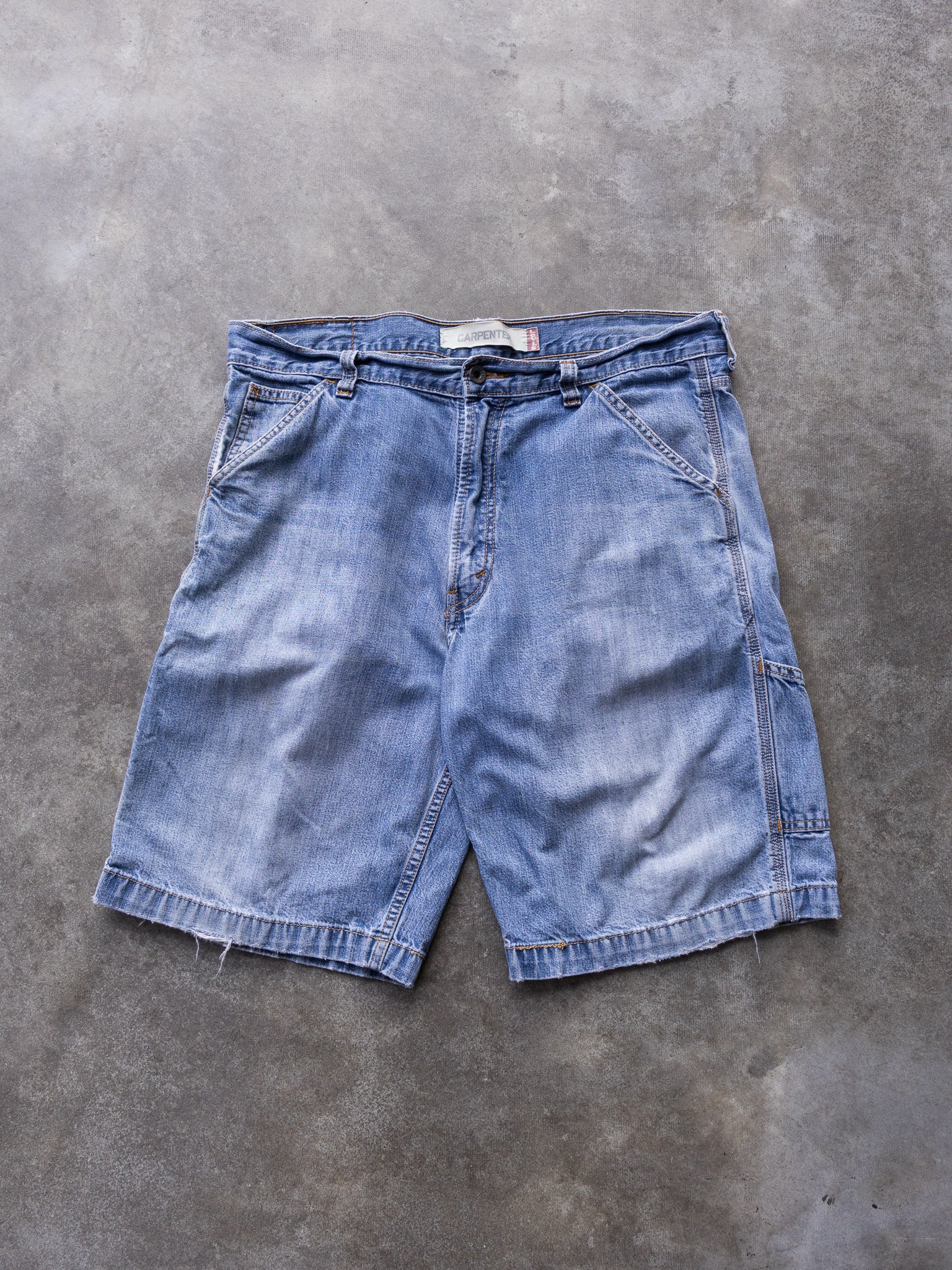 Vintage 00s Blue Levi's Carpenter Shorts (W34)