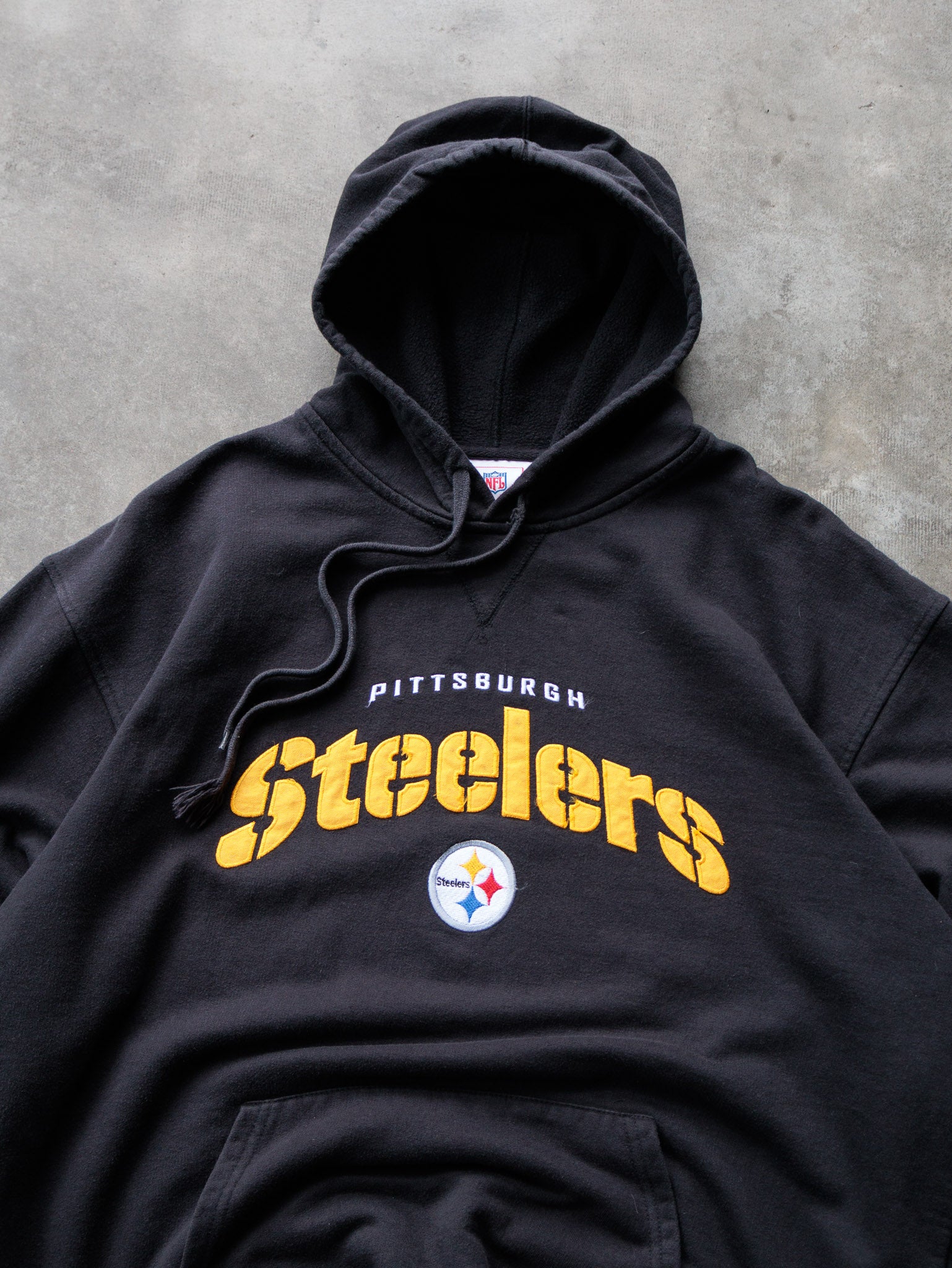 Vintage Black Pittsburgh Steelers Hoodie (XL)