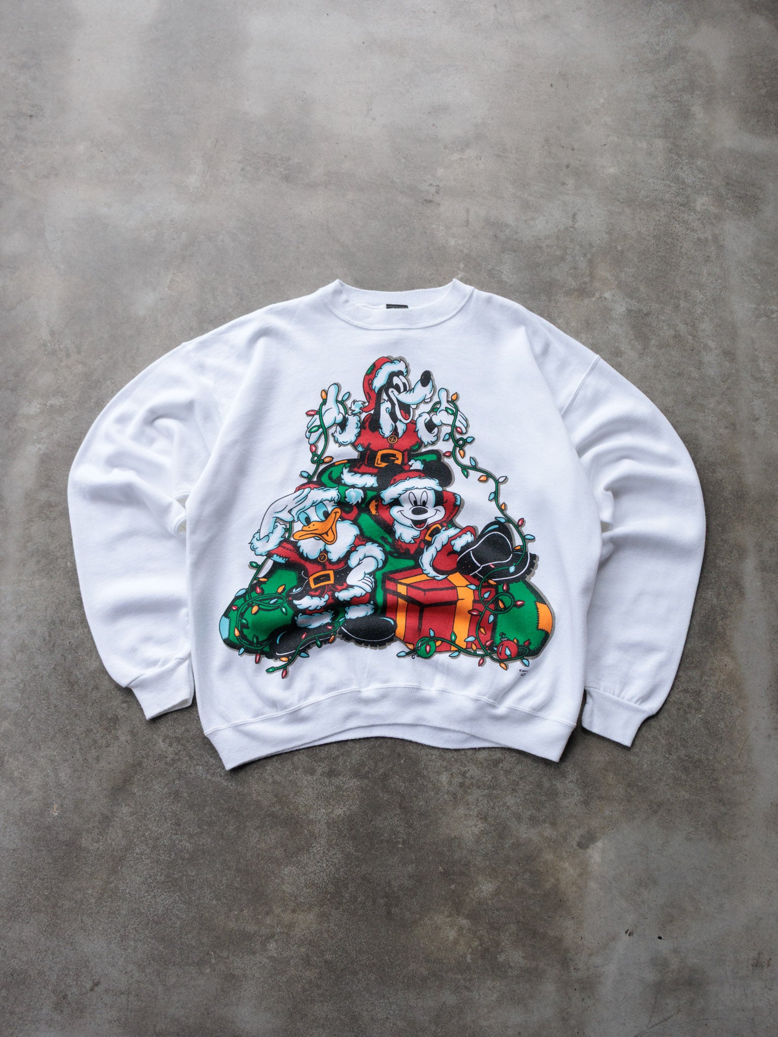 Vintage 90s White Disney Mickey Mouse Christmas Sweatshirt (-)
