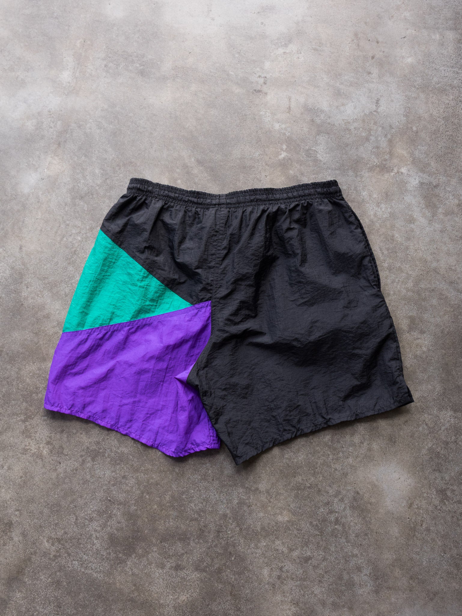 Vintage 90s Black & Purple Umbro Swim Shorts (M)