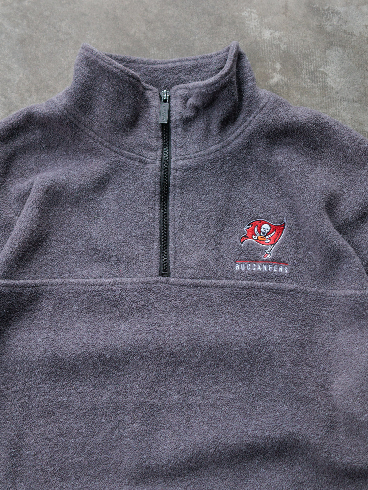Vintage Grey Starter Tampa Bay Buccaneers Fleece Quarter Zip (XL)