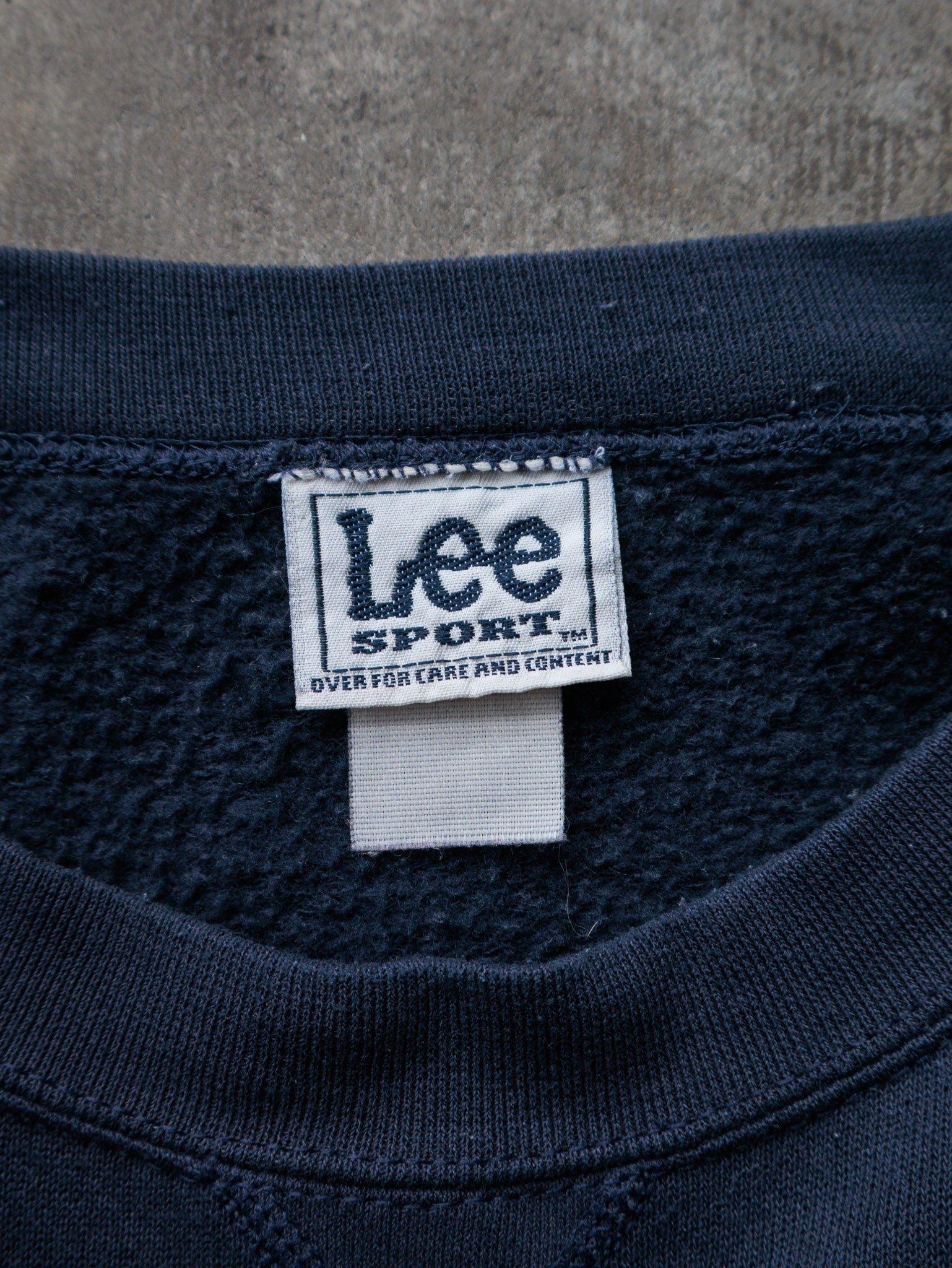 Vintage 90s Navy Lee Sport Denver Broncos Sweatshirt (XL)
