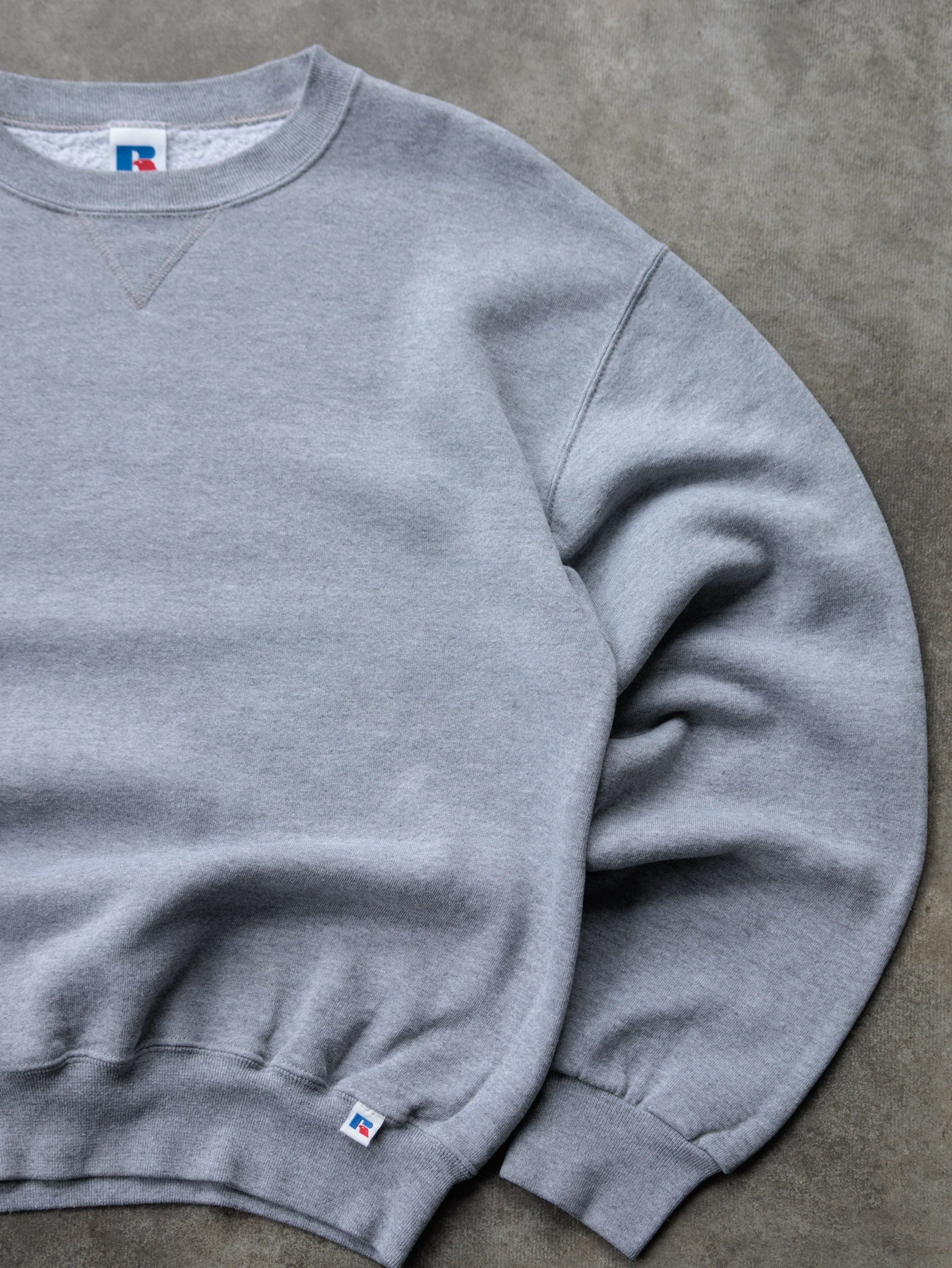 Vintage 90s Grey Russell Athletic Sweatshirt (M)
