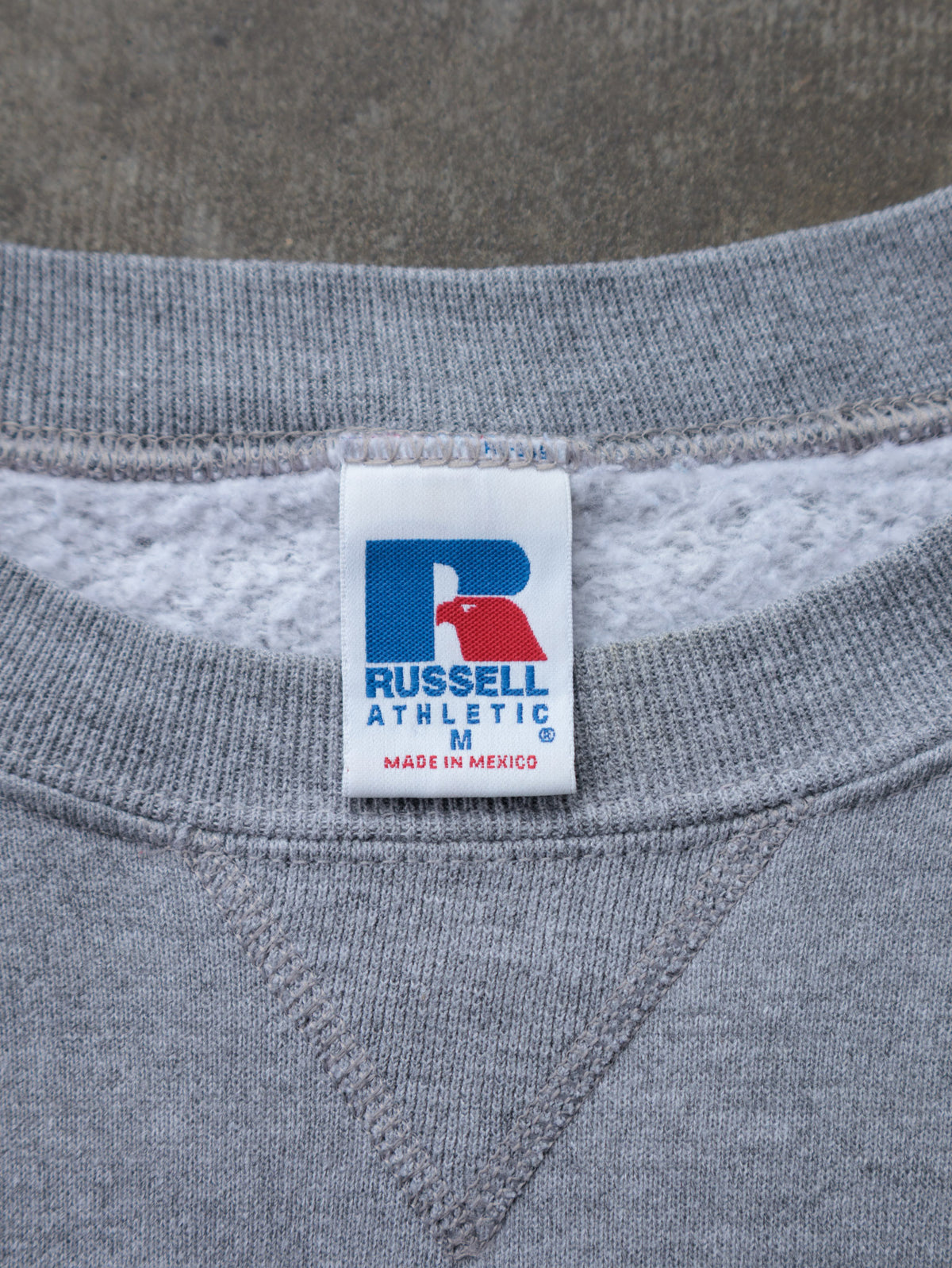 Vintage 90s Grey Russell Athletic Sweatshirt (M)