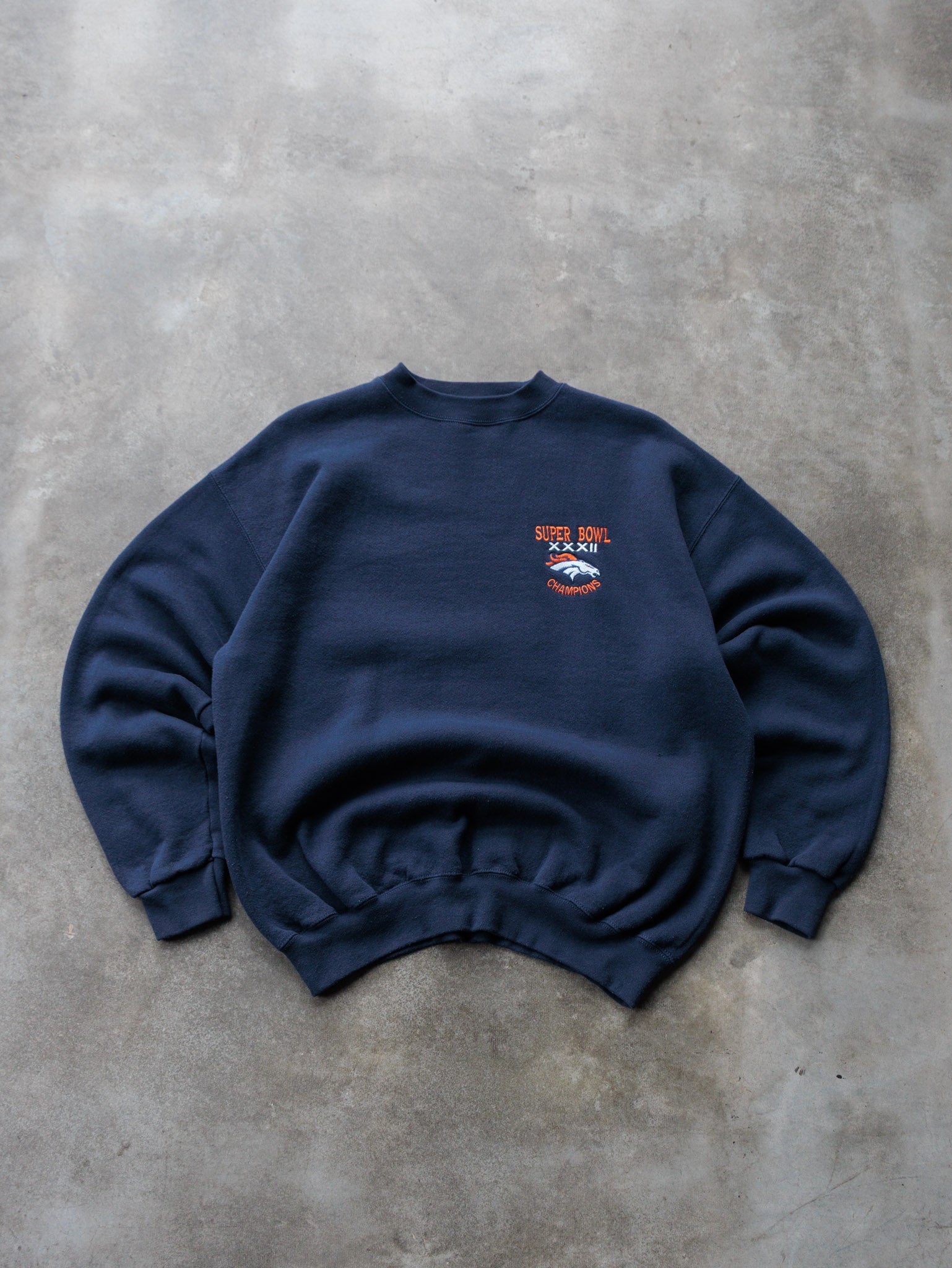 Vintage 1998 Navy Denver Broncos Super Bowl Champions Sweatshirt (L)