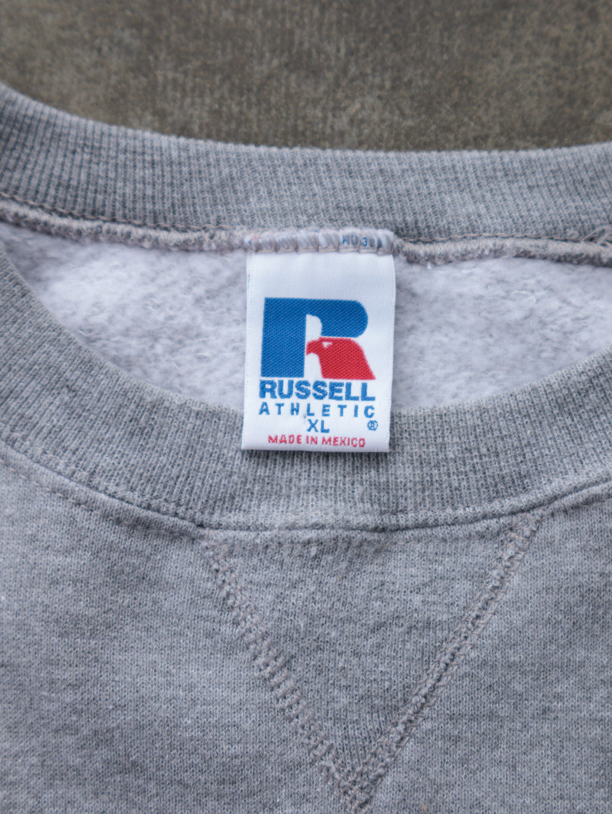 Vintage Grey Russell Athletic Sweatshirt (XL)