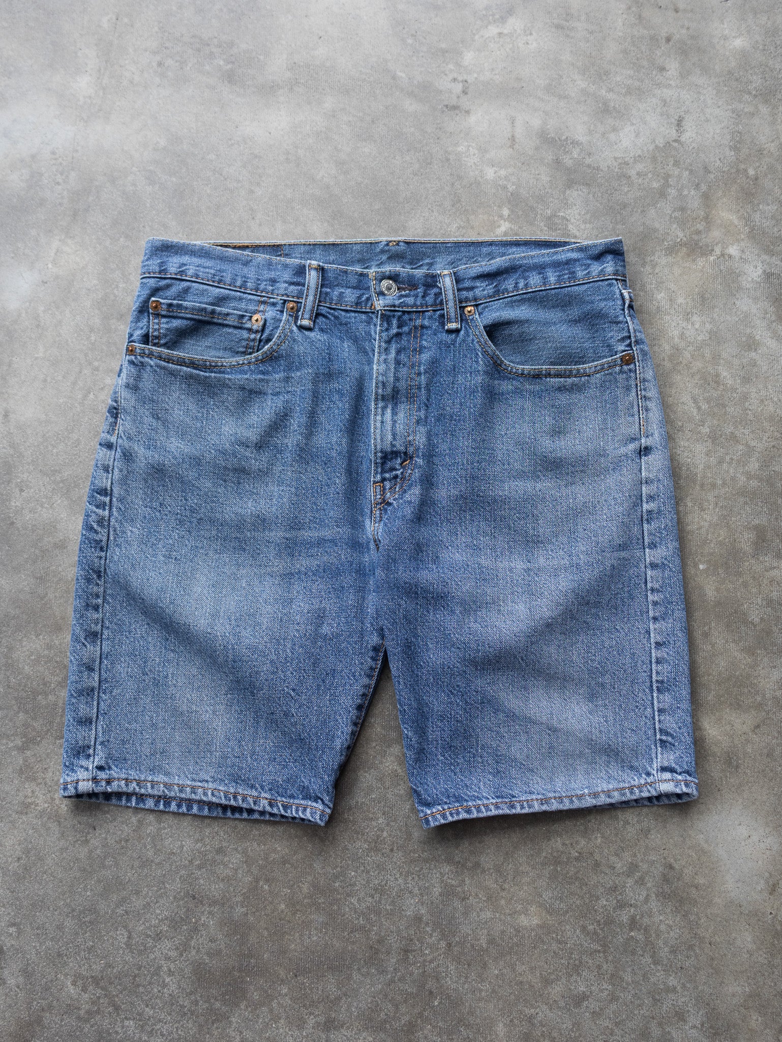 Vintage Levi’s 505 Denim Shorts (W34)