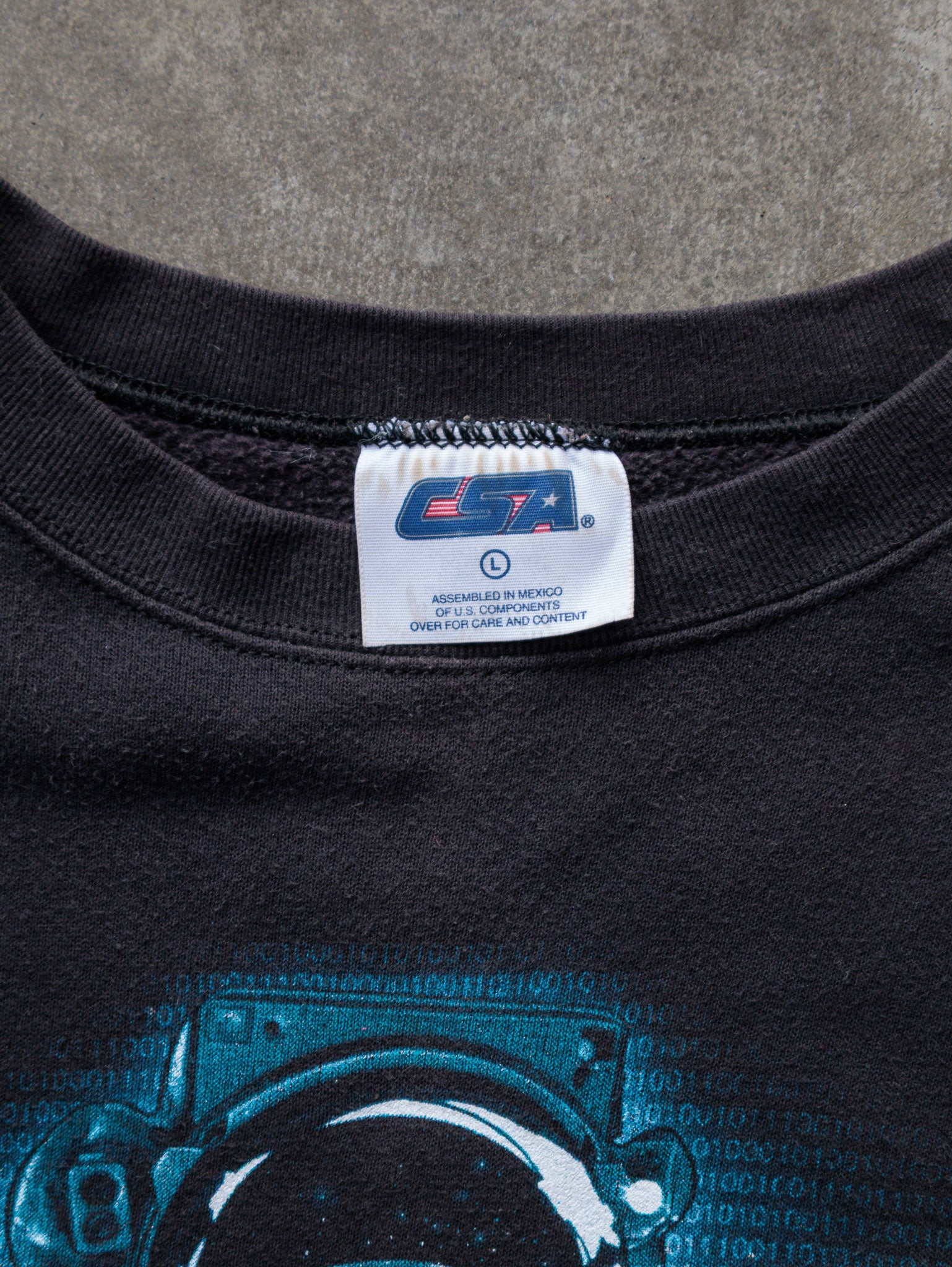 Vintage 2000 Black New Year's Revolution Astronaut Sweatshirt (L)