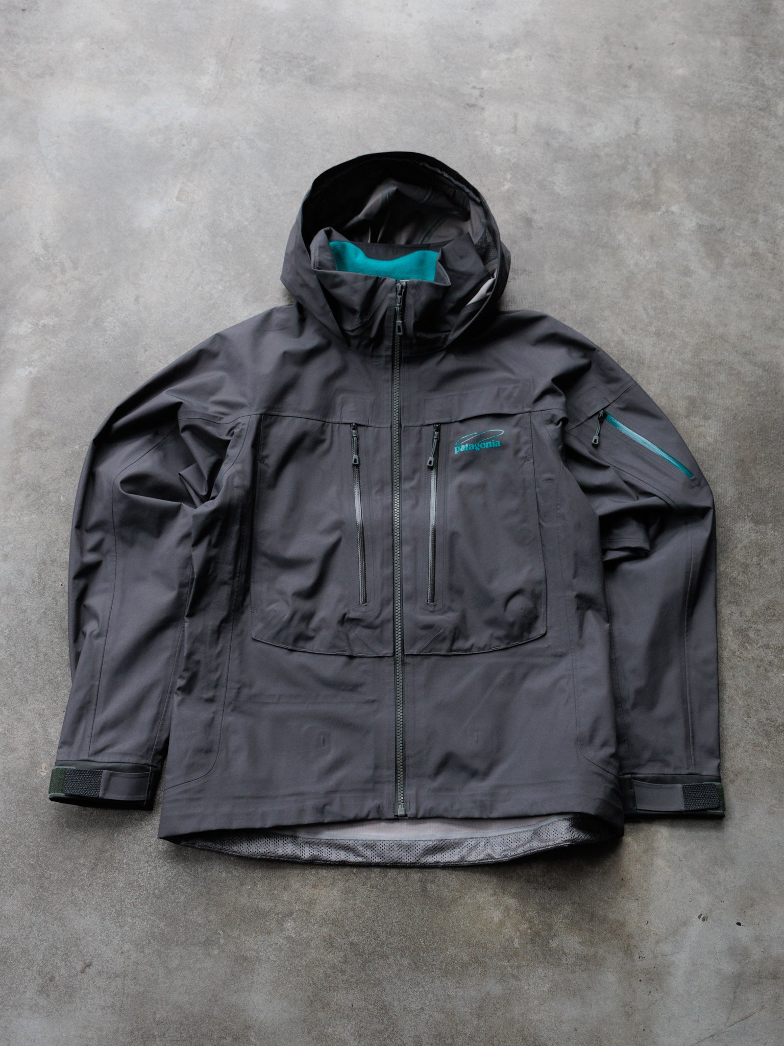 Vintage Grey Patagonia Windbreaker (Women's M)
