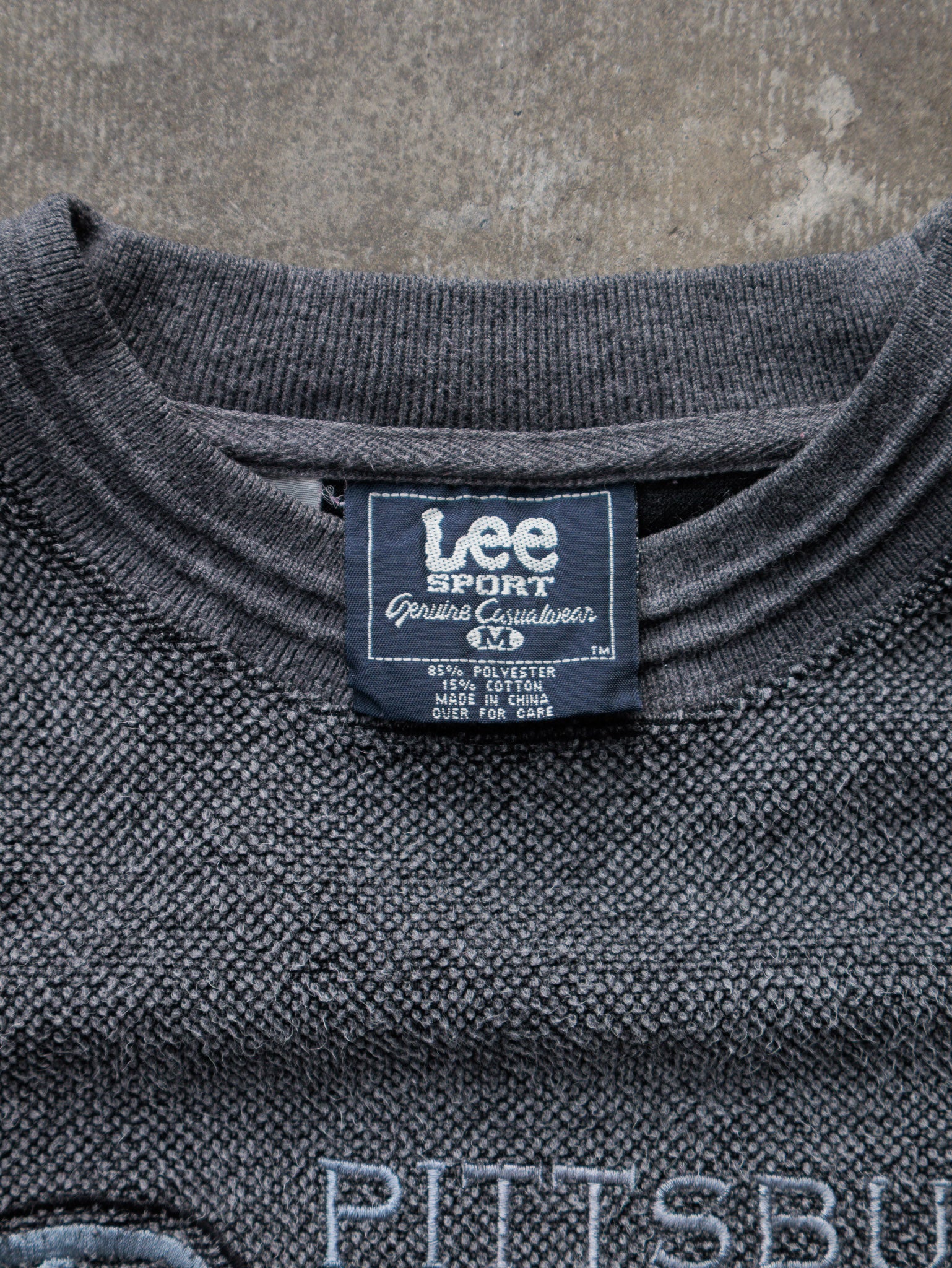 Vintage Lee Sport Pittsburgh Penguins Sweatshirt (M)