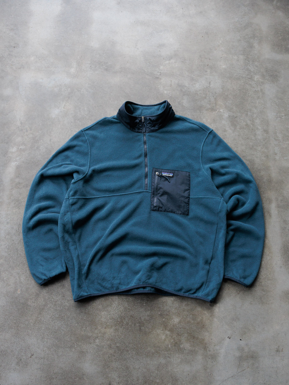 Blue Patagonia Fleece Quarter Zip (XL)