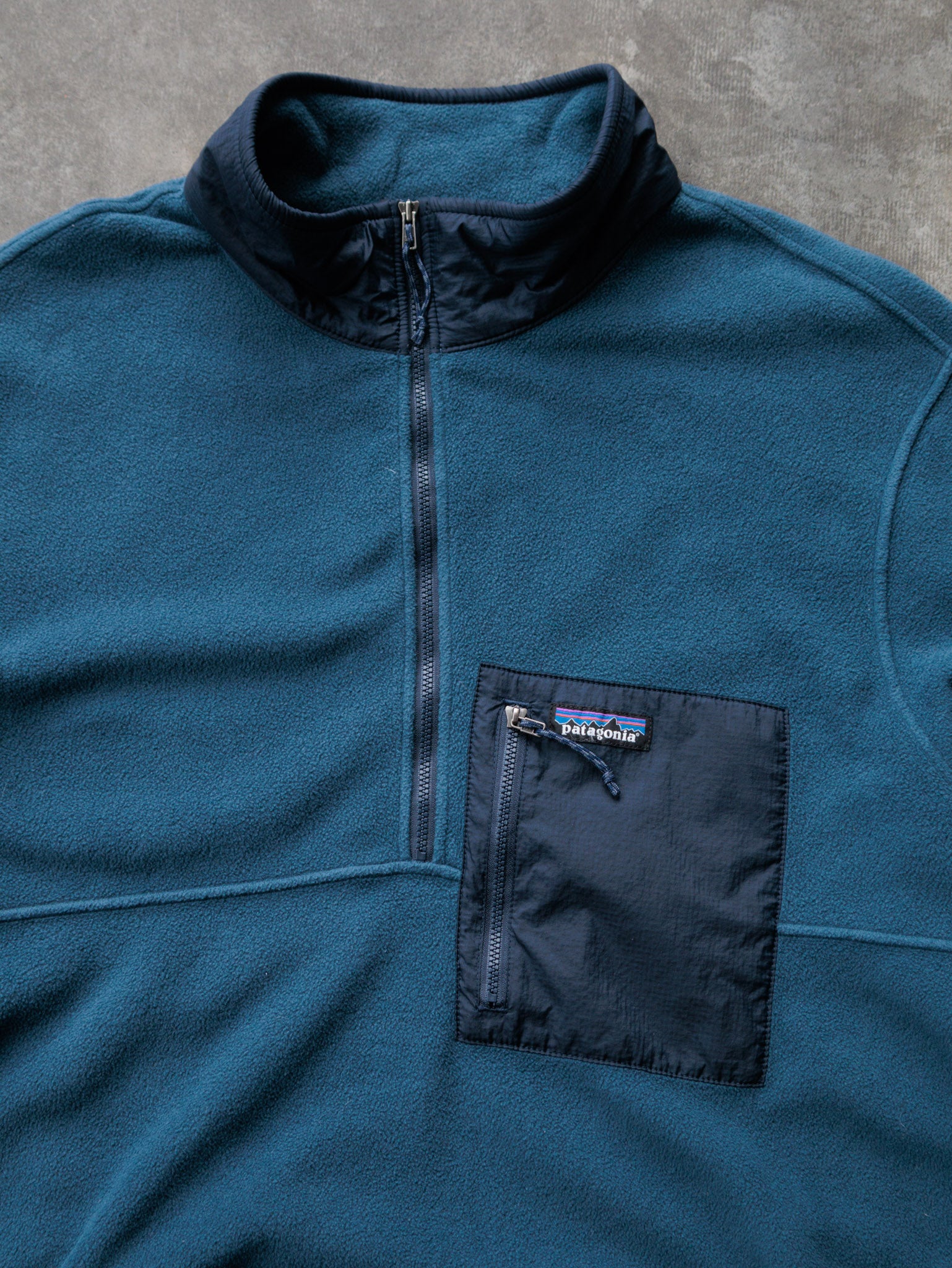 Blue Patagonia Fleece Quarter Zip (XL)